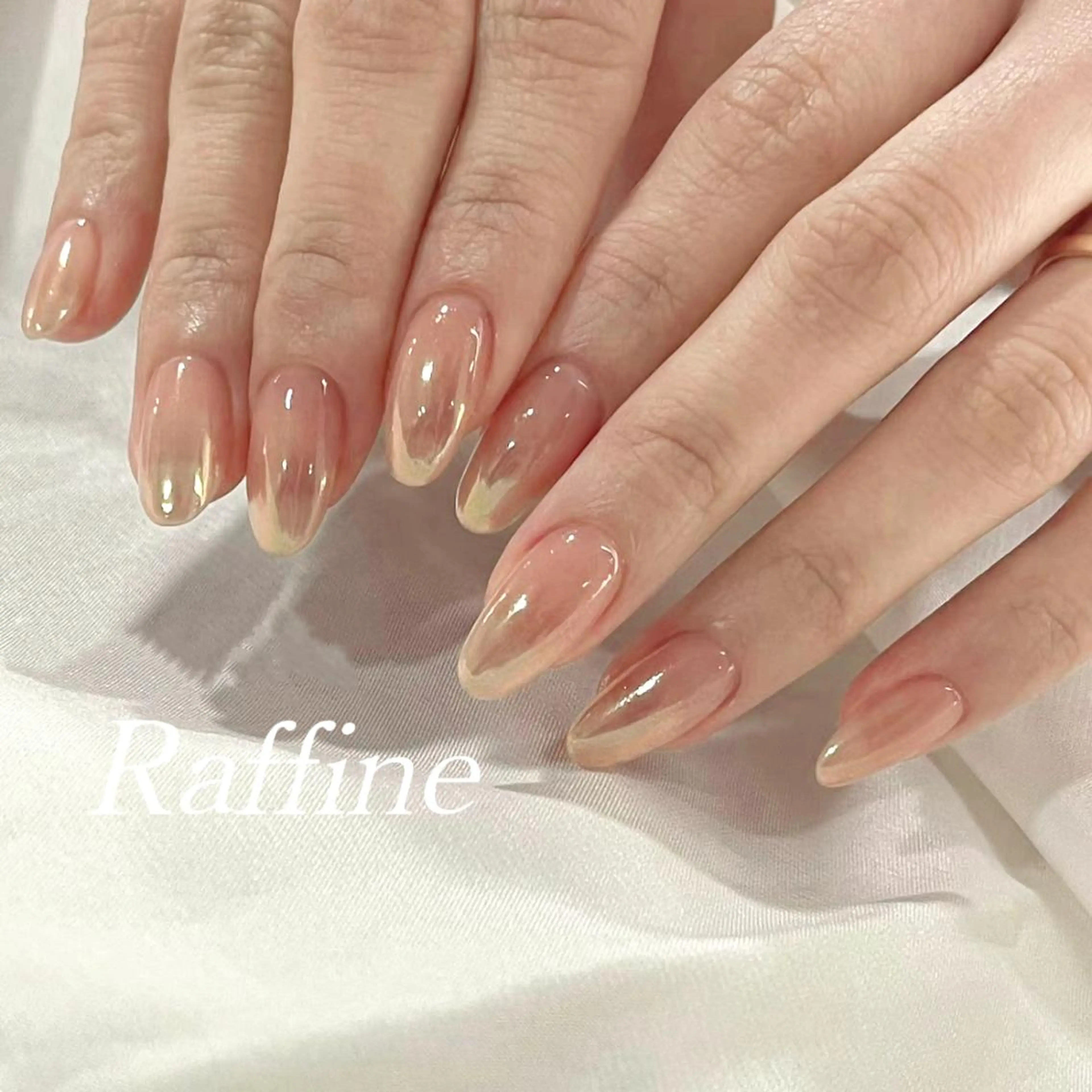 ネイル RAFFINE 月🦋🩵のネイルデザイン