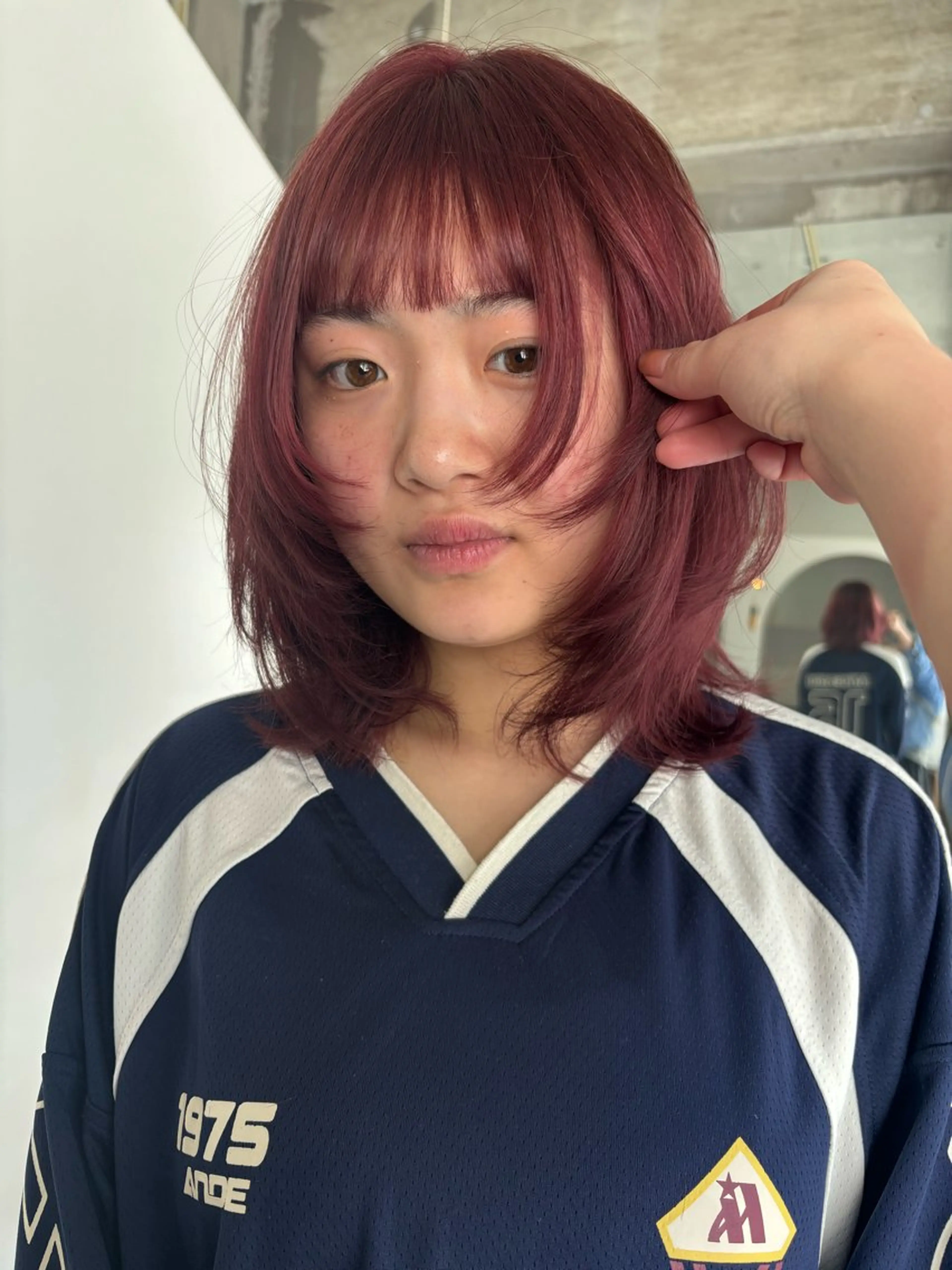 ミディアム mirai/レイヤー ボブ/ショートのヘアスタイル