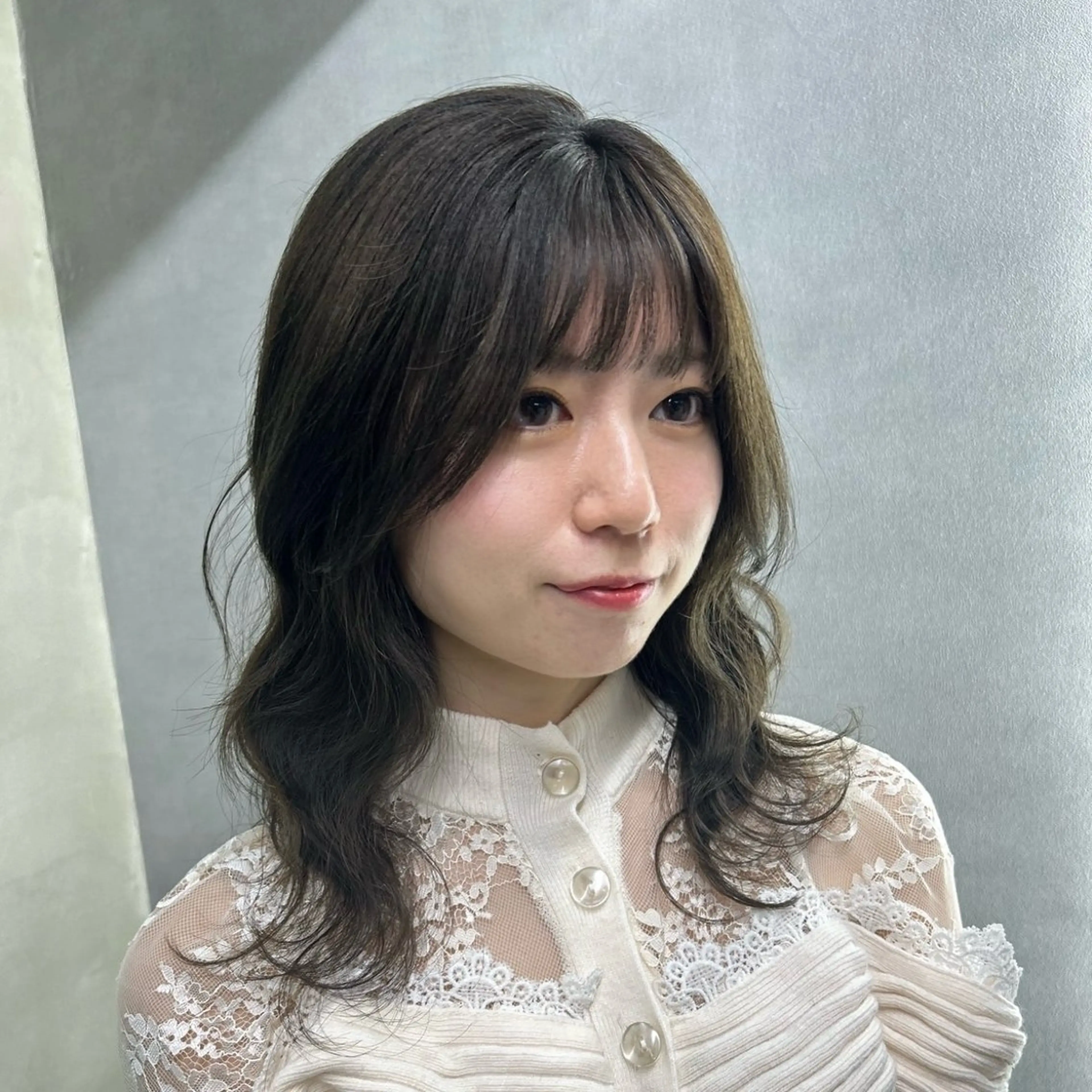 ミディアム カット ヘアカラー トリートメント 阿倍野/髪質改善 /縮毛矯正/坪田幸広のヘアスタイル