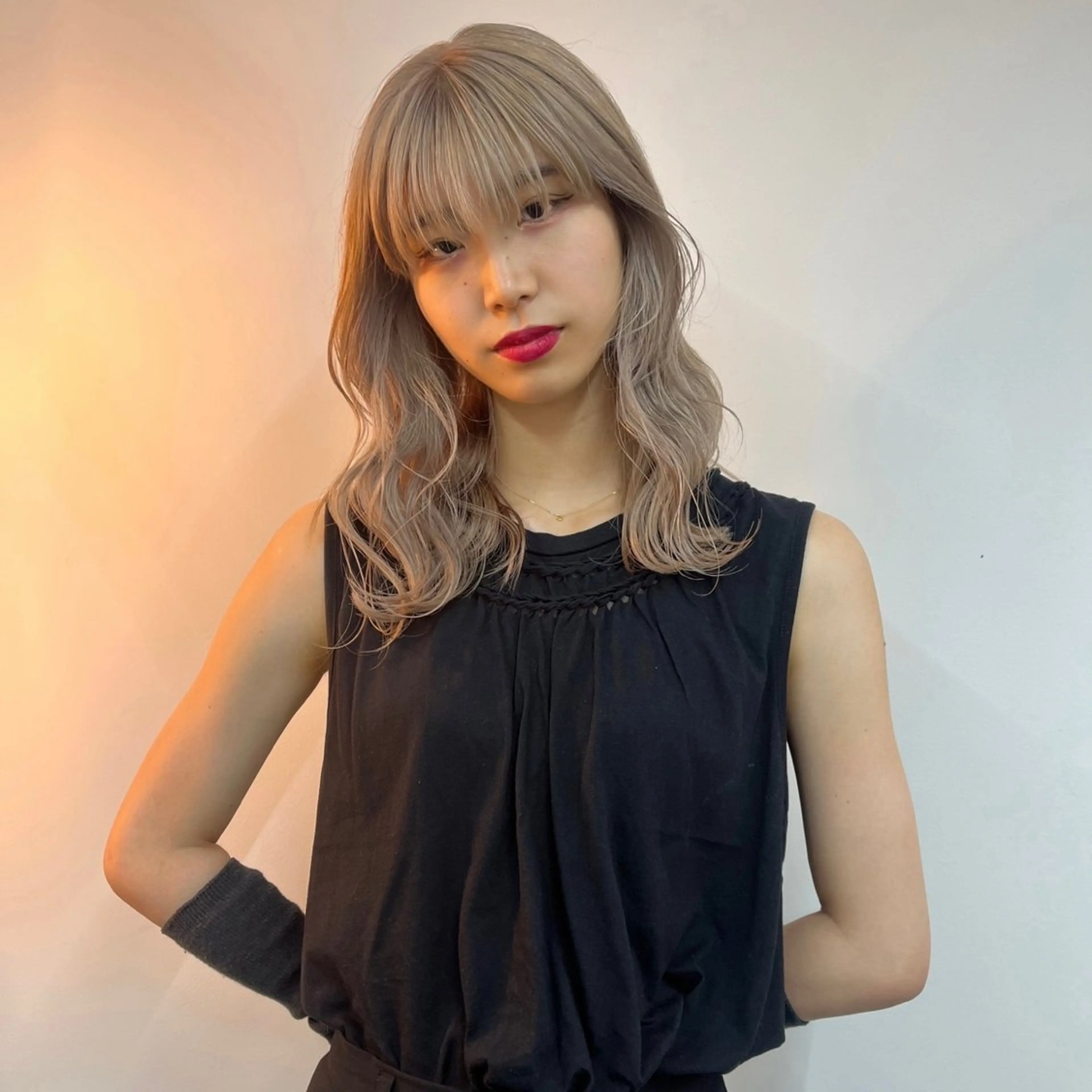 セミロング カラー ハイトーン/心斎橋/ honomiのヘアスタイル