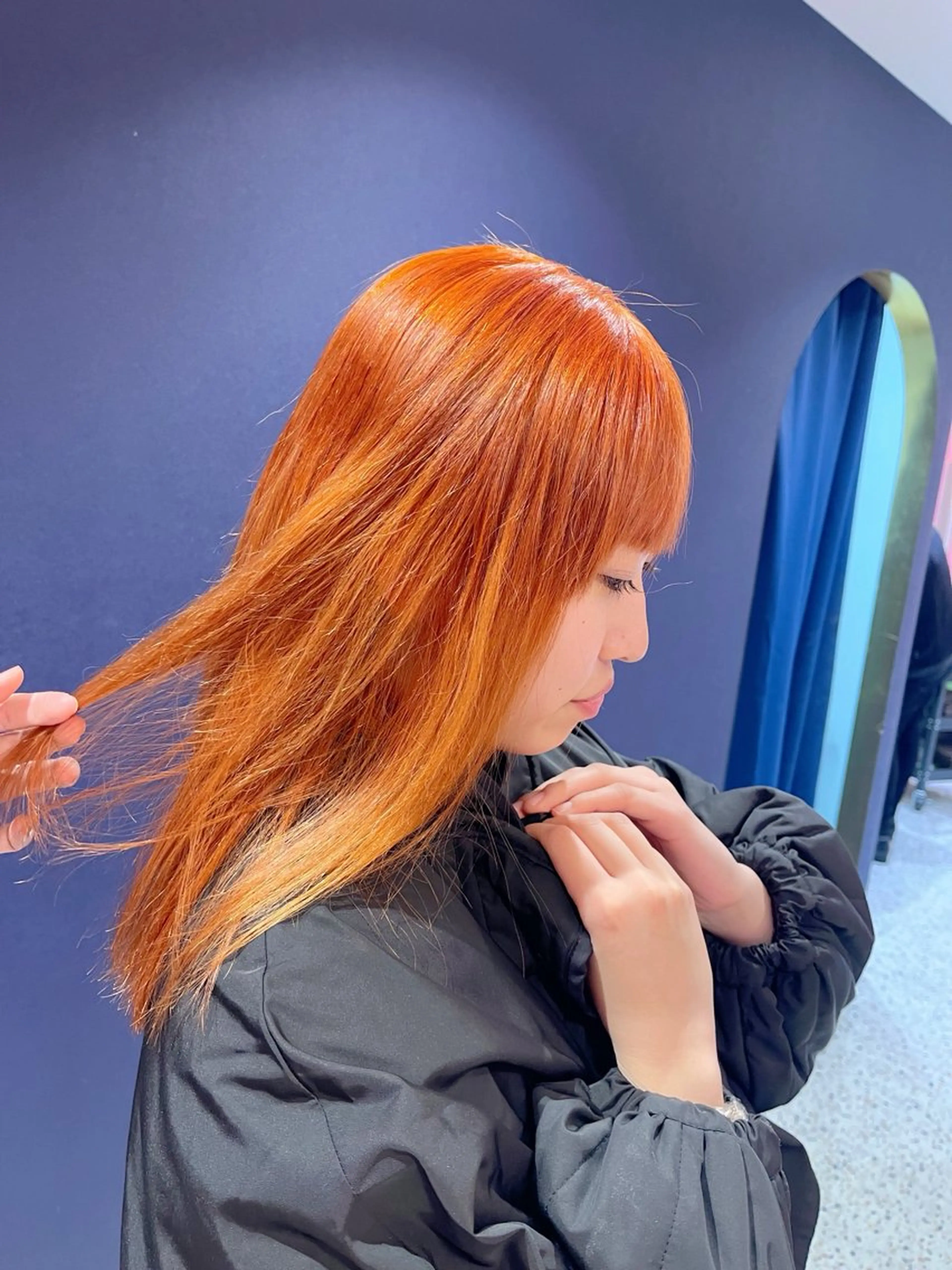 セミロング カラー オレンジ カット ヘアカラー more栄所属・透明感カラー/艶髪/ エクステ/HIROのヘアスタイル