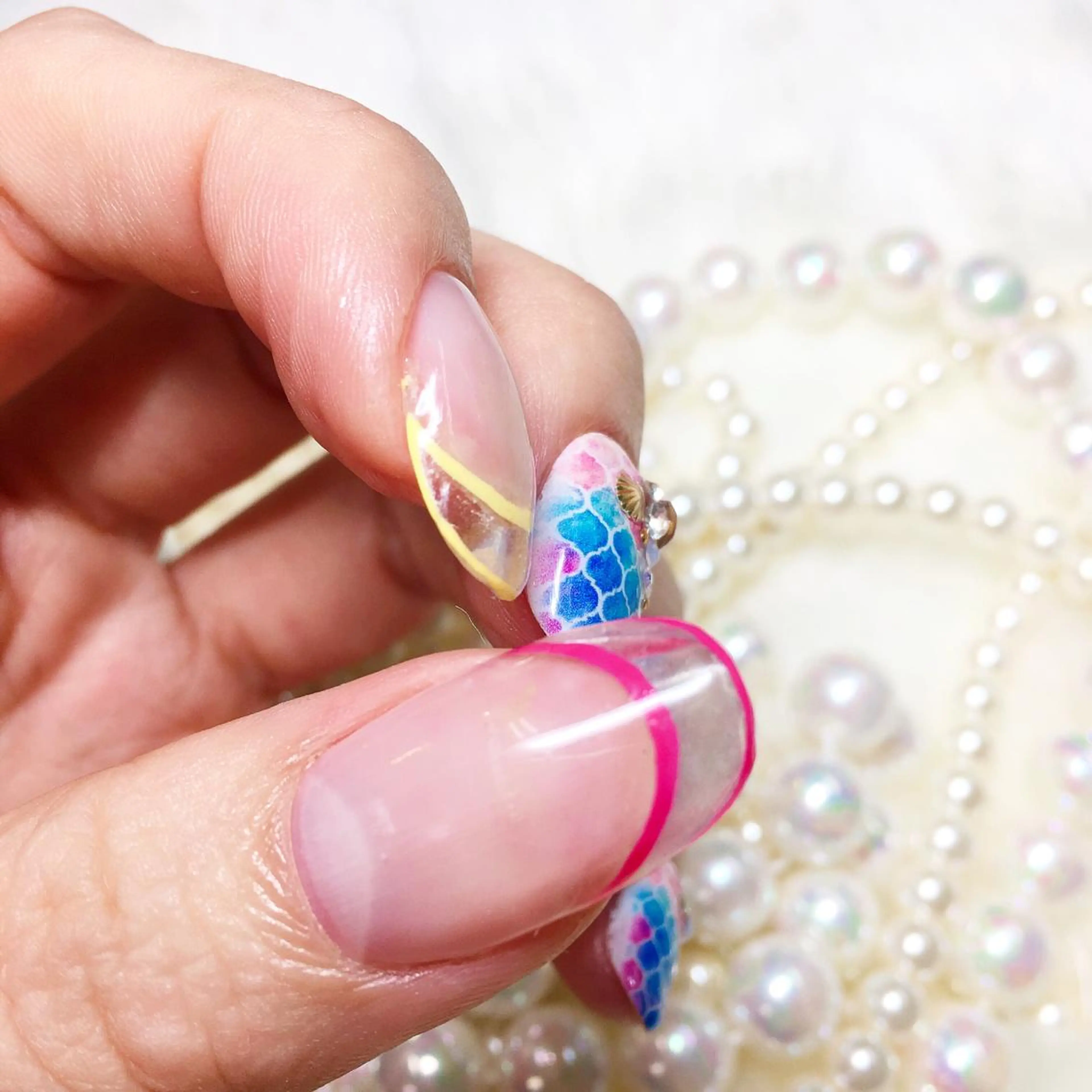 ネイル アートネイル クリアネイル フレンチネイル スカルプネイル nail salon Emi la beaute 心斎橋店所属・坪野 めぐみのネイルデザイン