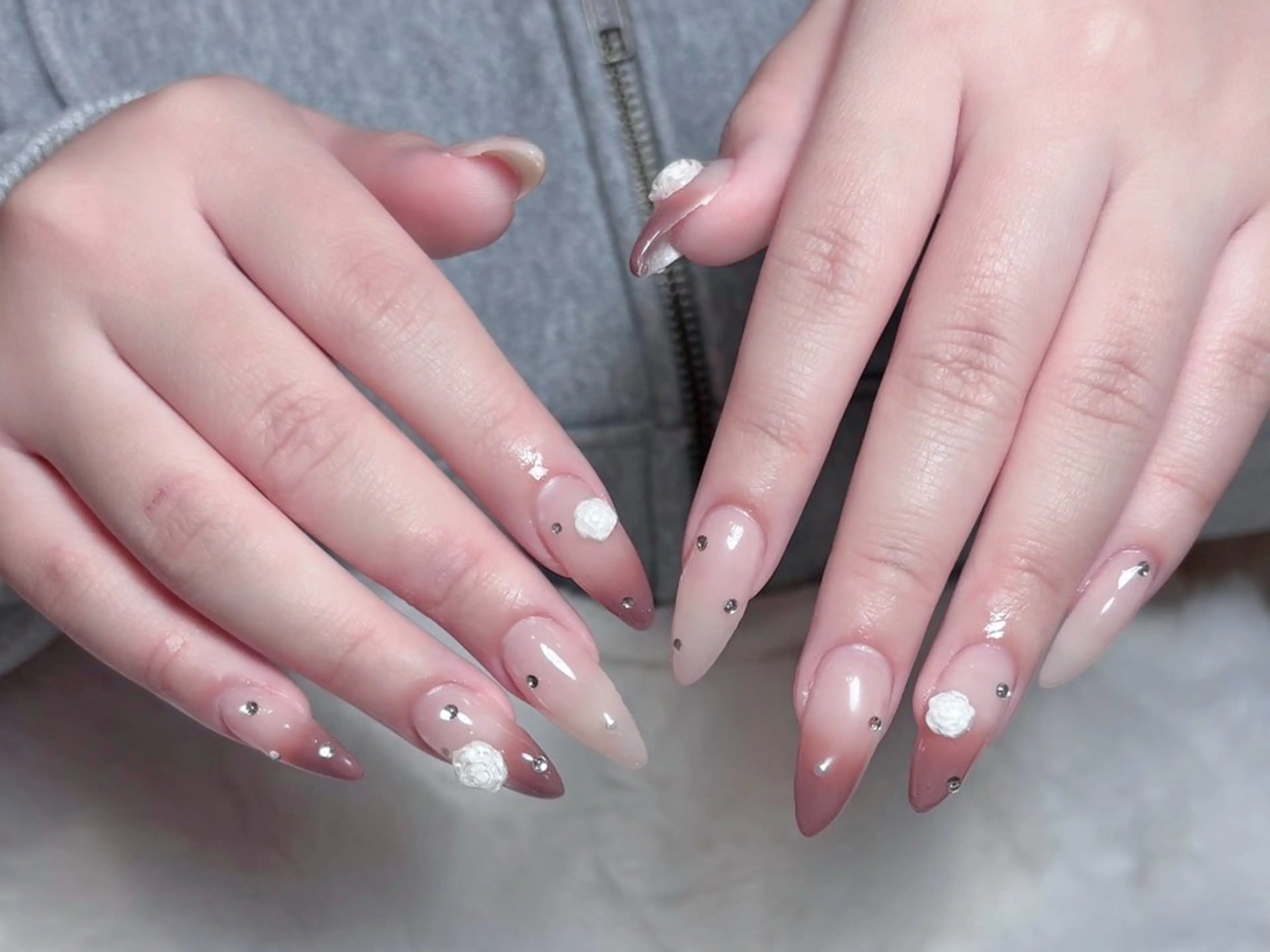 ネイル ネイルサロン Easenのネイルデザイン