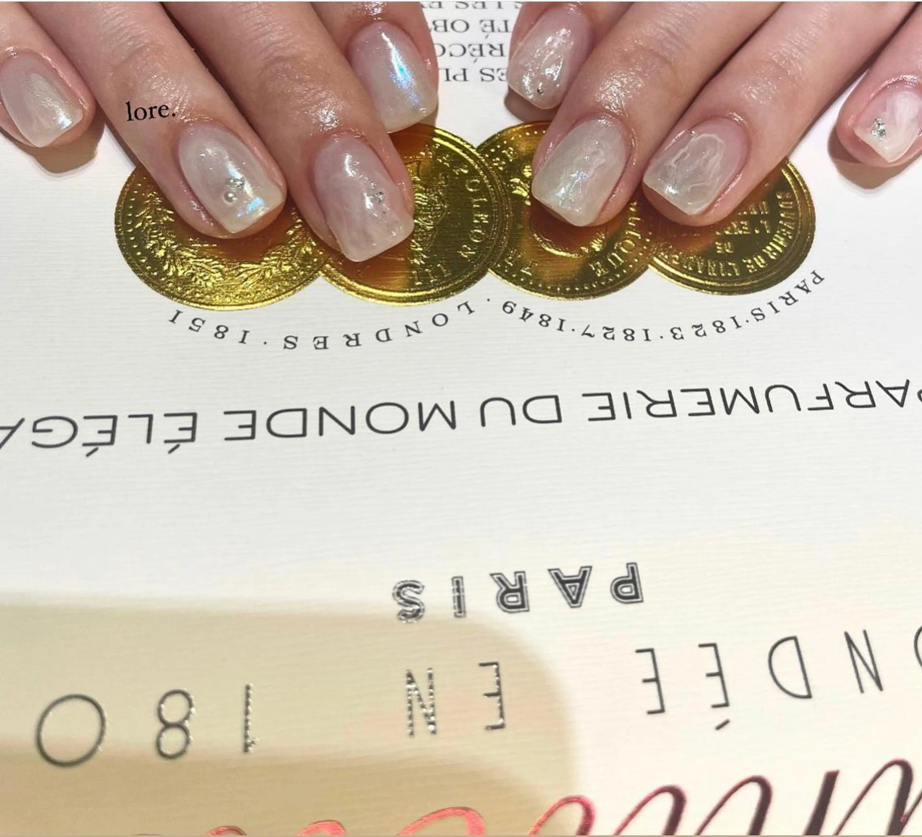 ネイル lore. nailのネイルデザイン