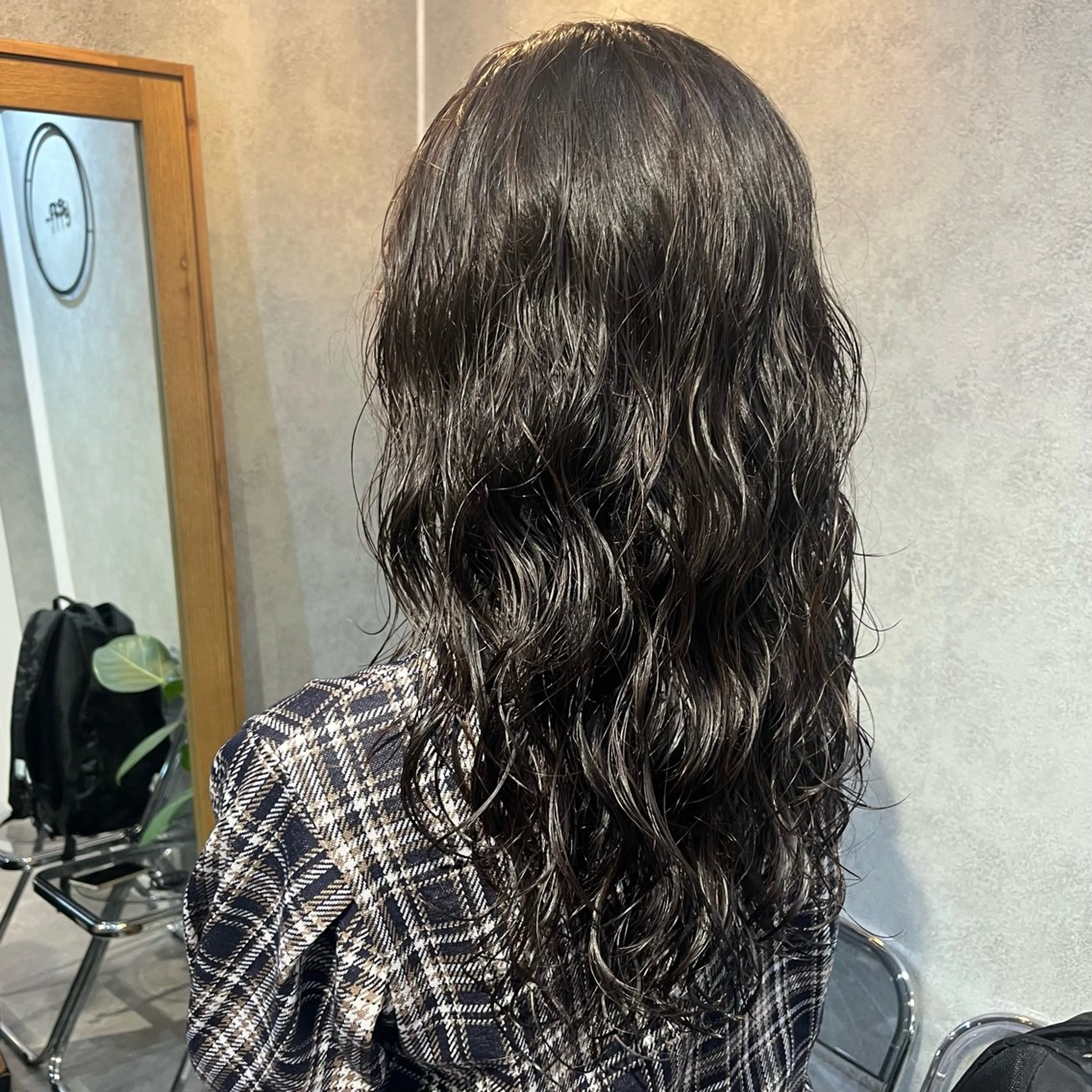 ミディアム パーマ ミディアムパーマ カット パーマ ボブ/プツッとボブ/ 暖色カラー/モエのヘアスタイル