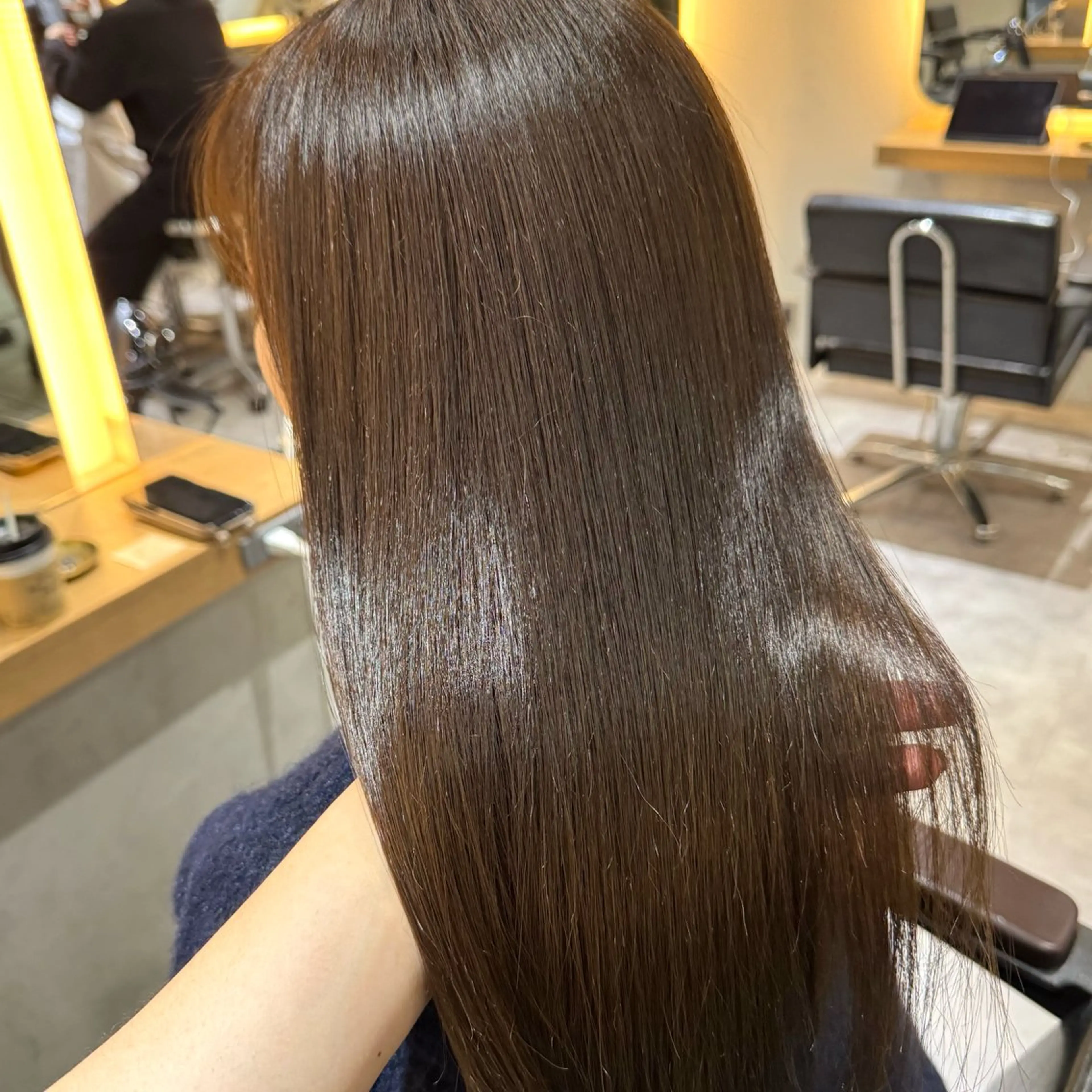 ロング カラー ヘアアレンジ ヘアカラー ブリーチなしカラー /ベージュ/安形翔のヘアスタイル