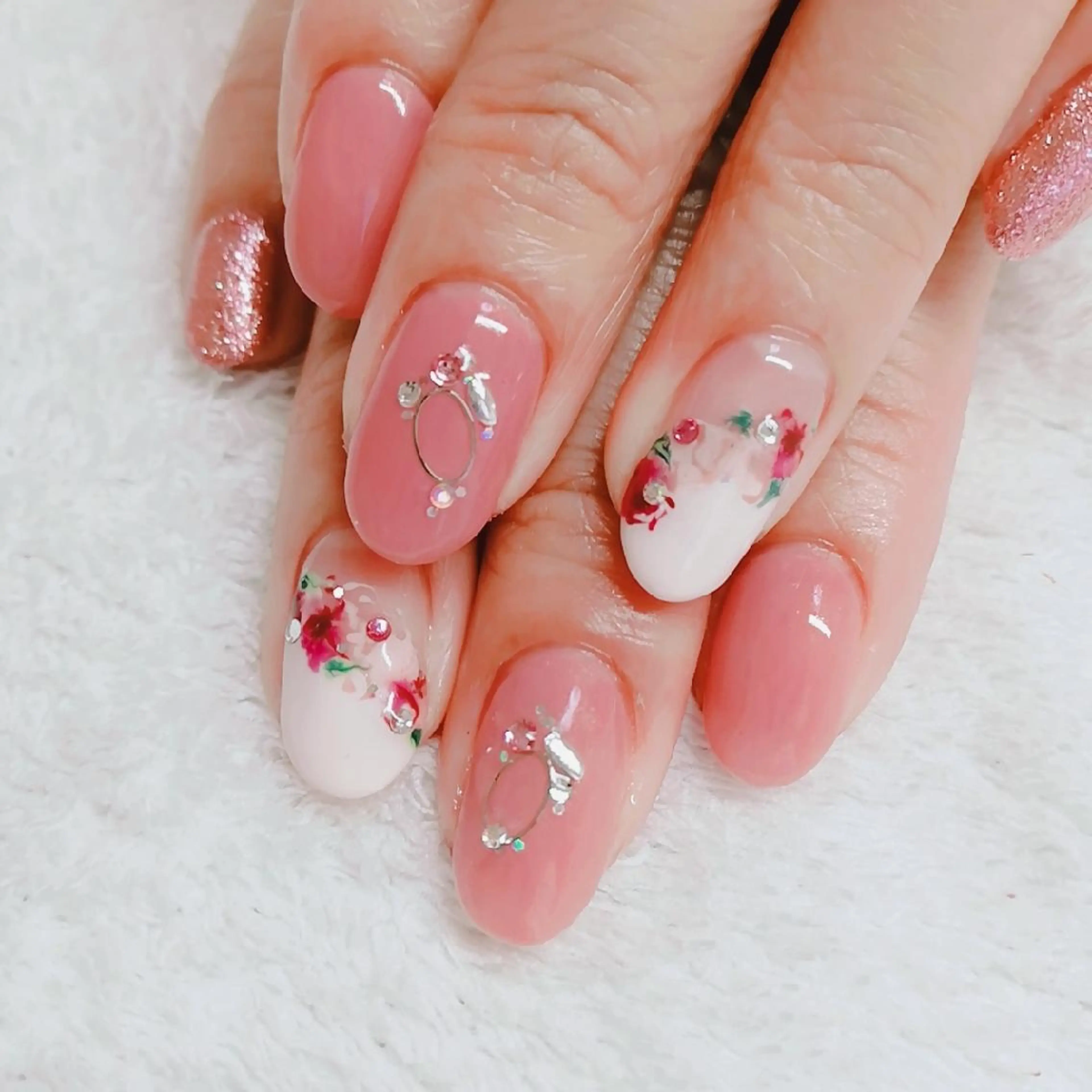 ネイル ハンドネイル 柴崎 美幸のネイルデザイン