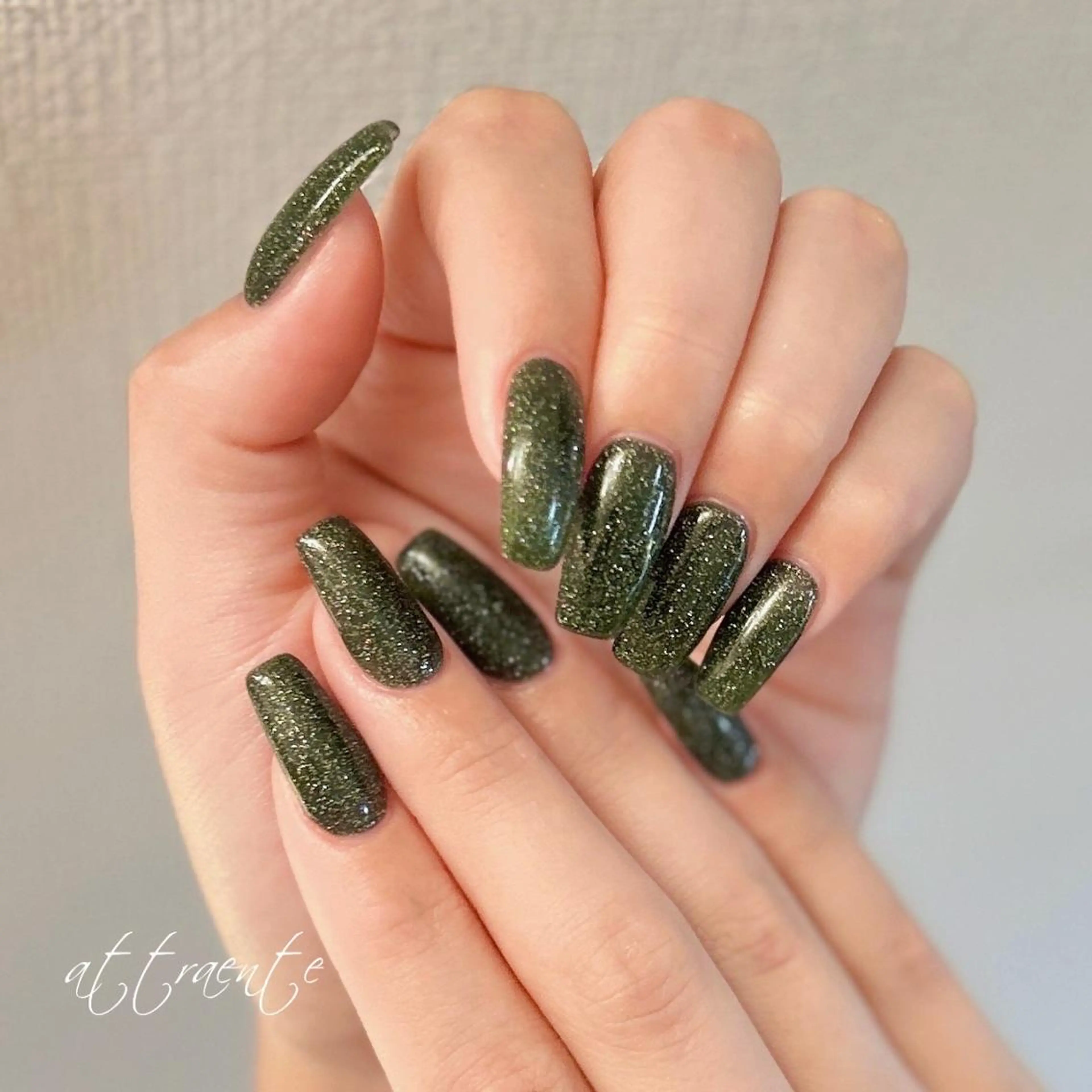 ショート カラー キッズ パーマ ネイル ヘアアレンジ マツエク・マツパ メンズ アイブロウ ease NAIL SALONのネイルデザイン