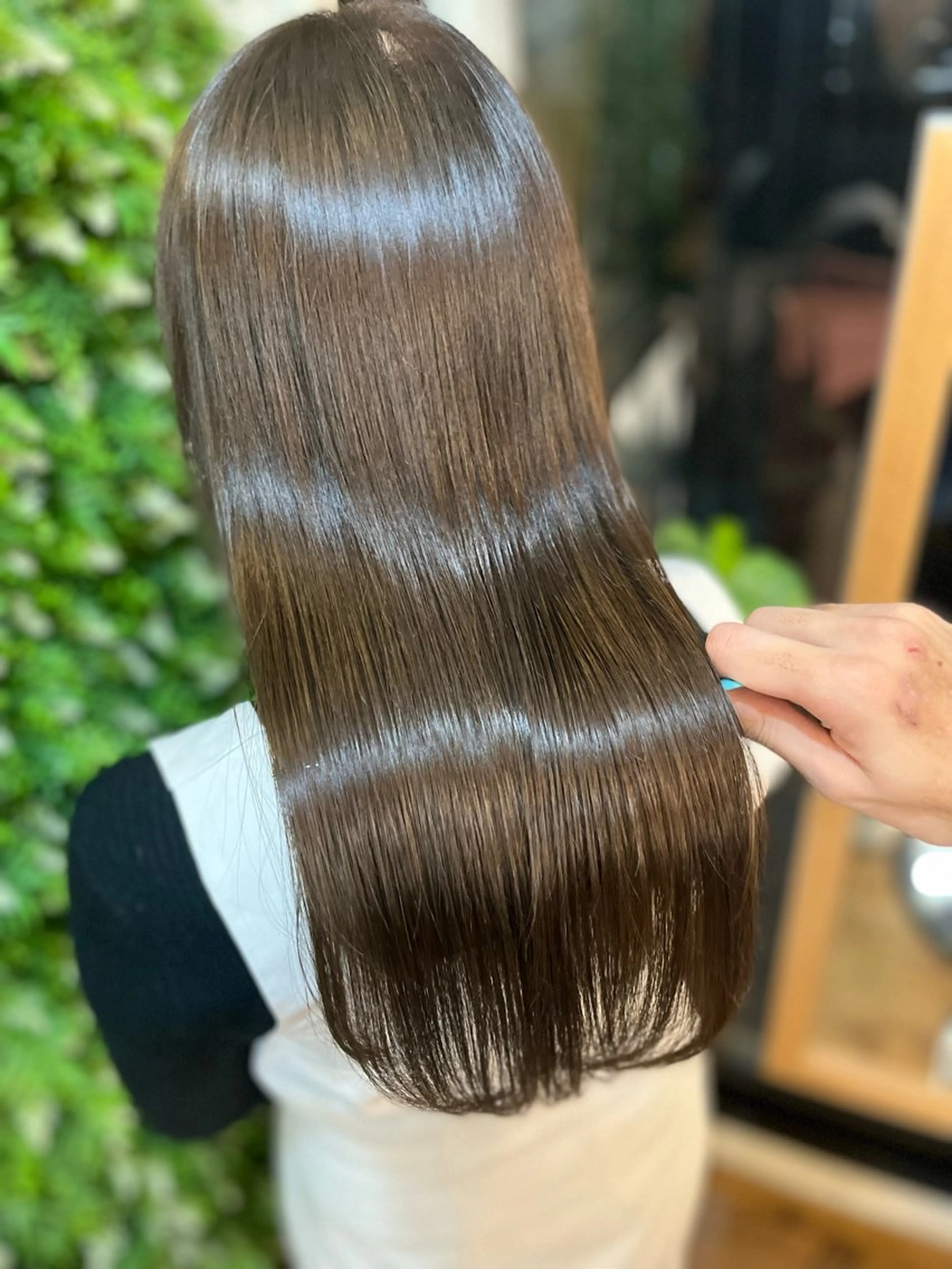 ロング ⚪️髪質改善 縮毛 店長 コウ⚪️のヘアスタイル