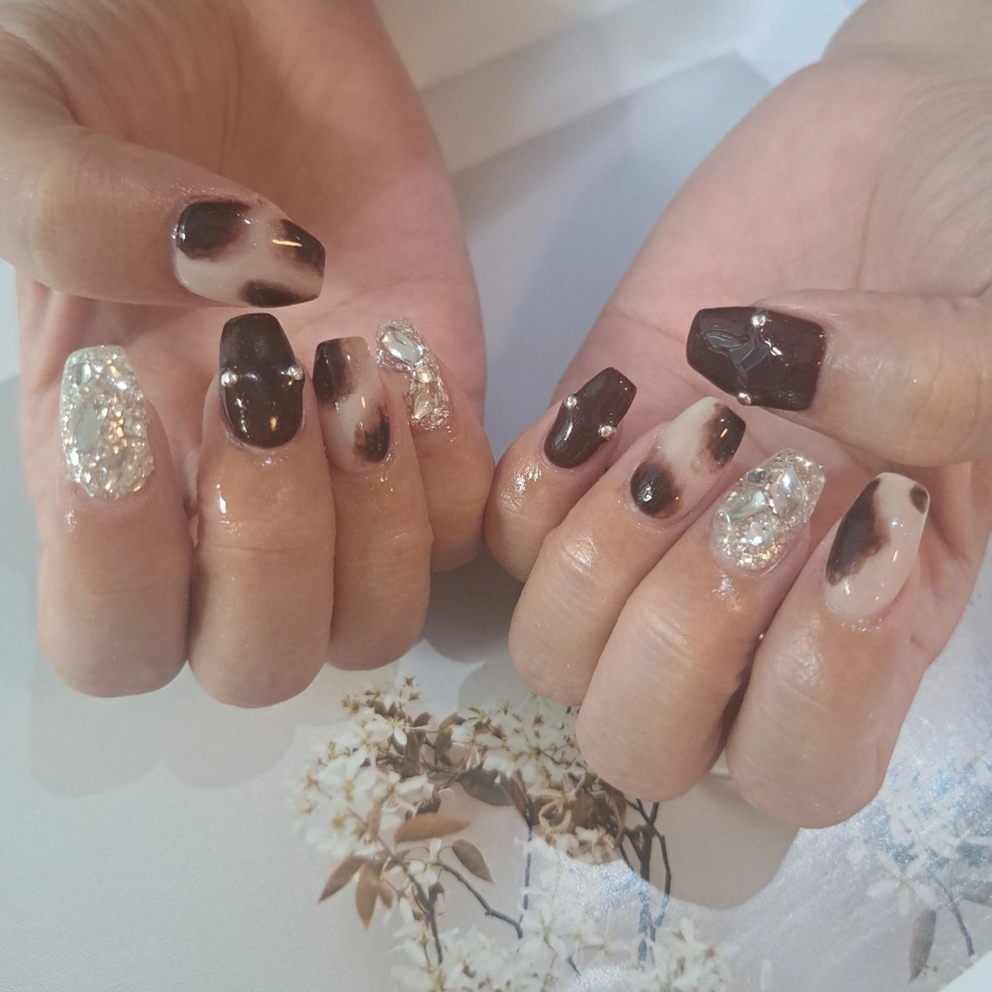 ネイル アートネイル ブラウン ジェルネイル 持ち込み Nail mood /アートし放題のネイルデザイン