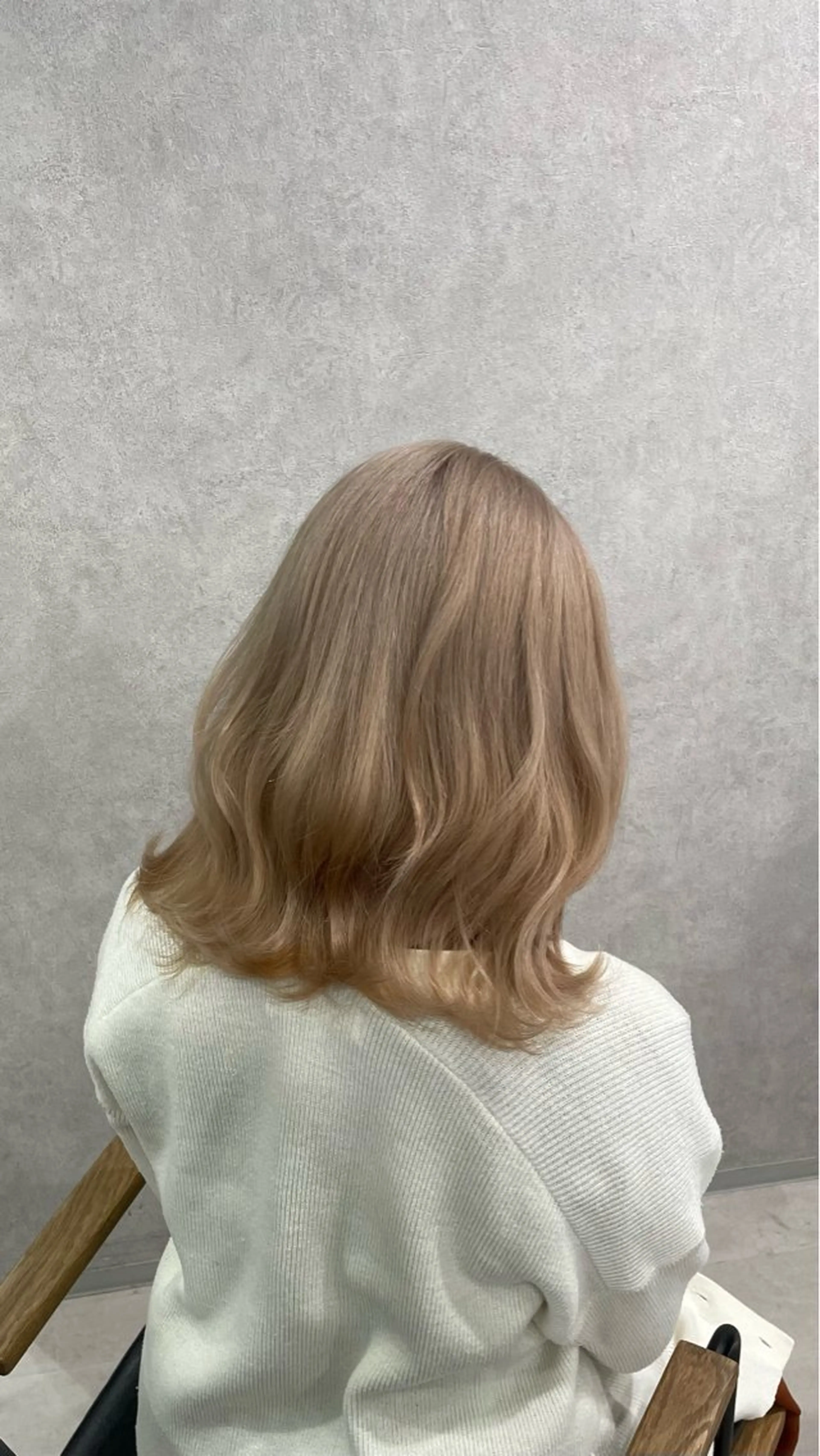 ミディアム LOWRL所属・🎀ブリーチ/ エクステ/渋谷🎀のヘアスタイル