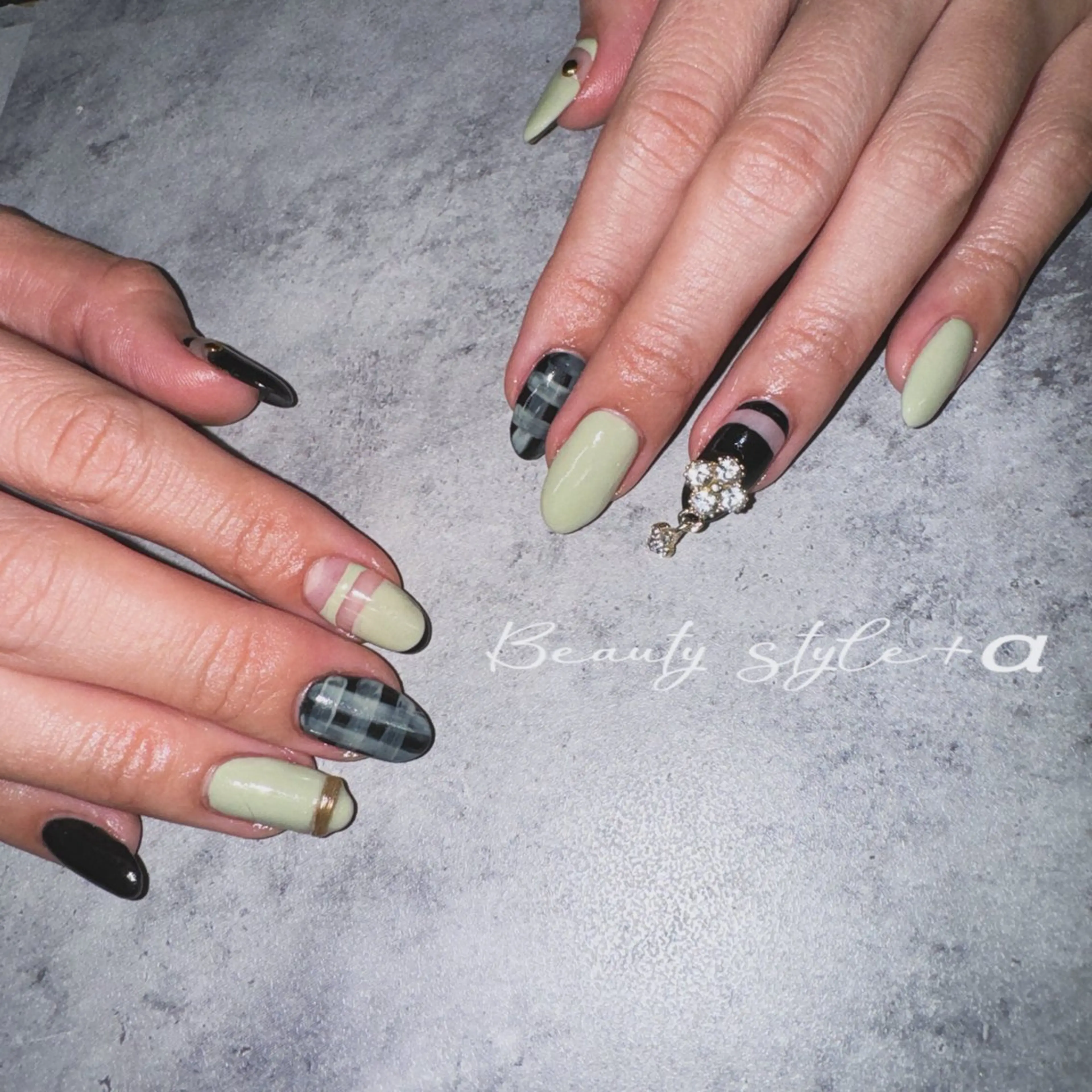 ネイル Beauty style +α所属・Memezawa Nanaのネイルデザイン