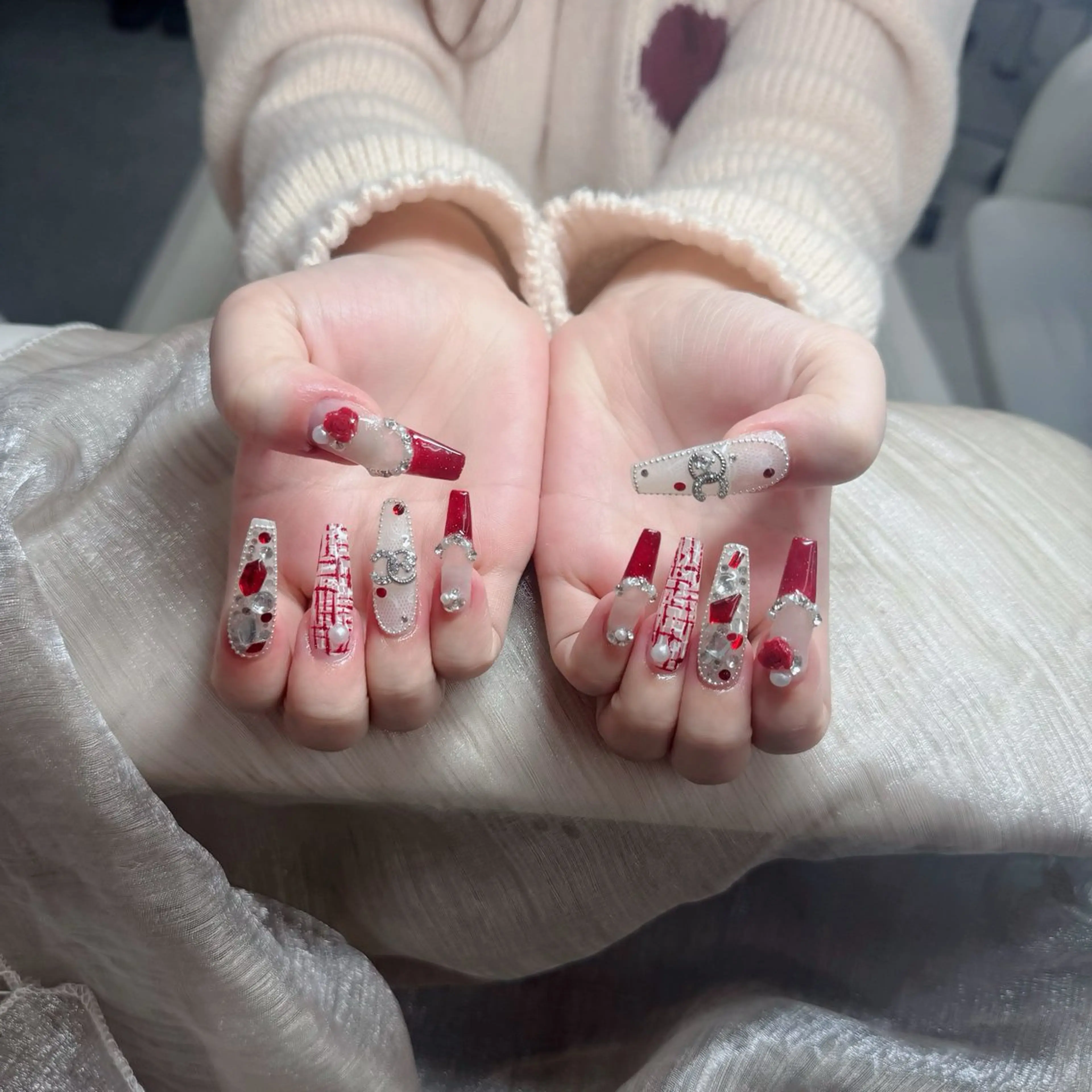 ネイル ジェルネイル 韓国ネイル マグネットネイル ネイルチップ 冬ネイル Lenie Nail Salonのネイルデザイン