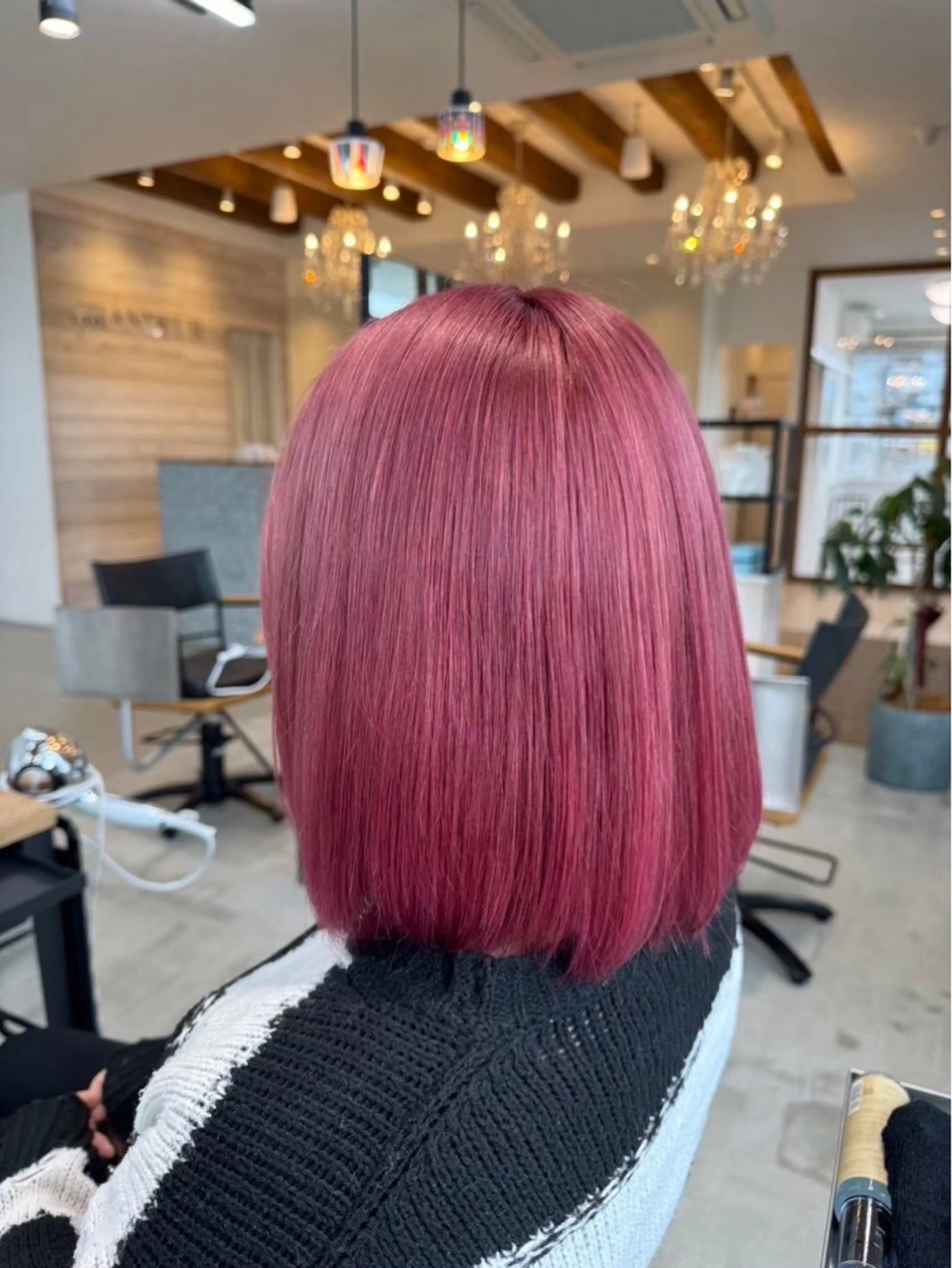 ミディアム カラー 荒 隼人のヘアスタイル