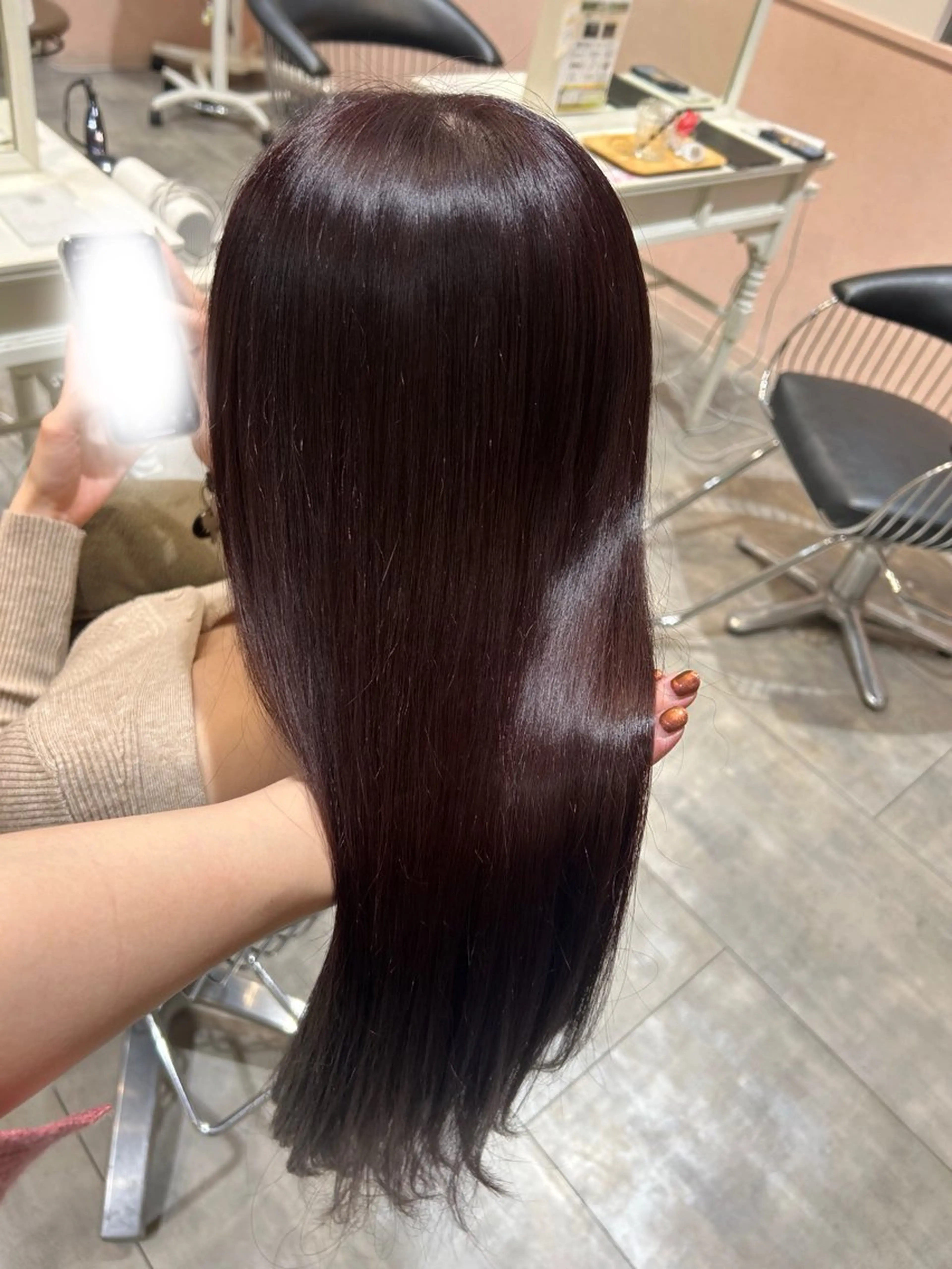 カラー ボルドーカラー カット ヘアカラー LaBless あべのキューズモール所属・ヘアセット/艶カラー /まつげパーマ/りおのヘアスタイル