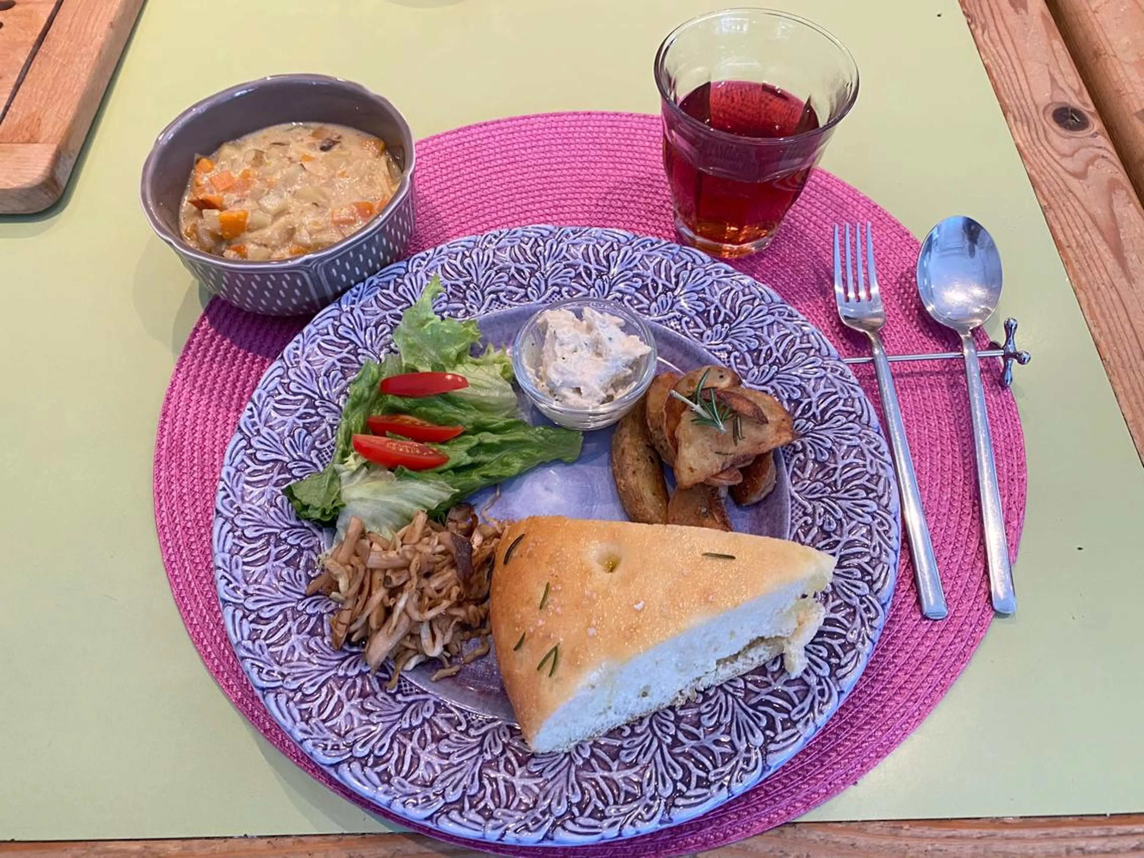 メンズ TOTAL BODY CARE SALON SUNNY所属・整体小顔・筋膜オイル ブライダルエステのエステ・リラクイメージ