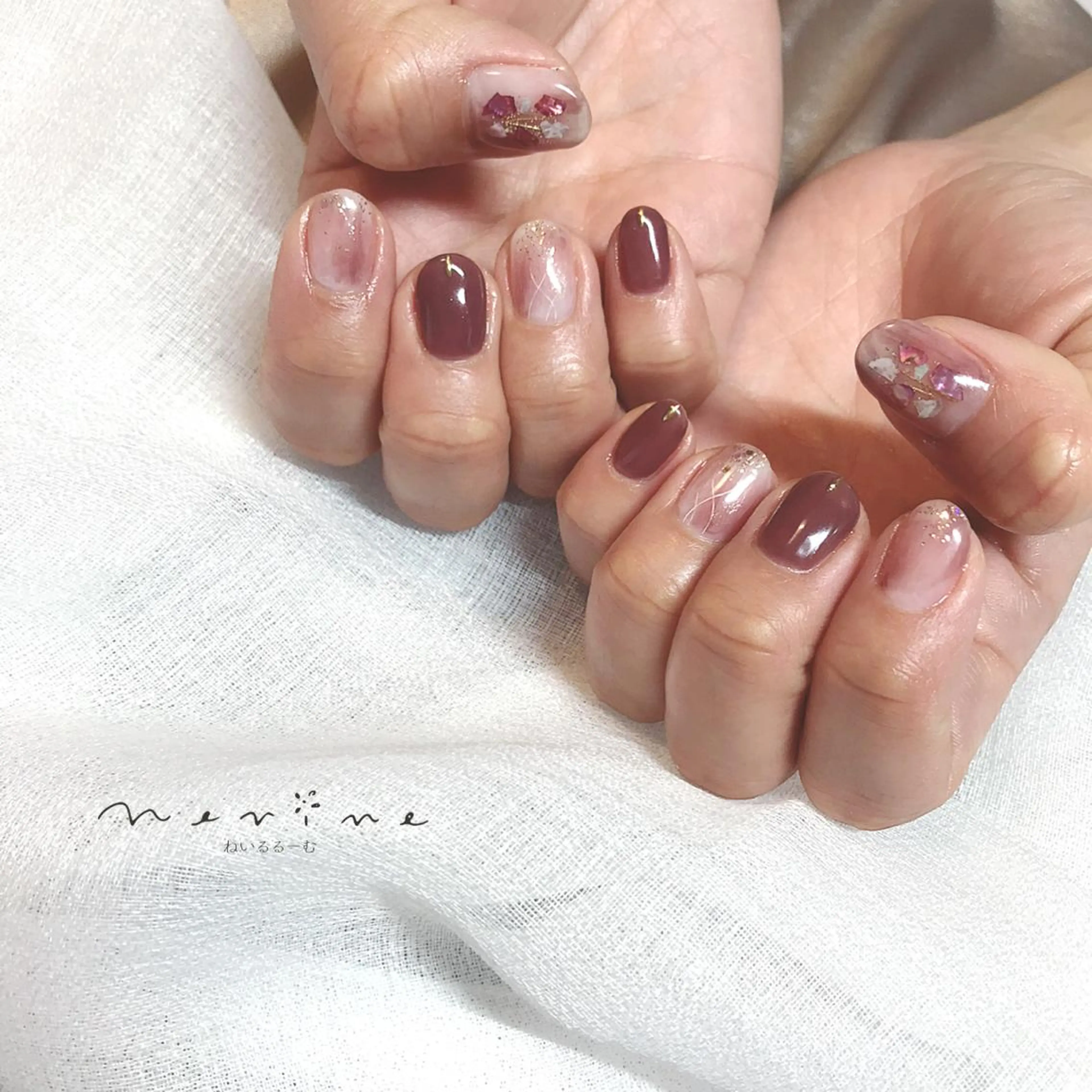 ネイル NAILST Naomiのネイルデザイン