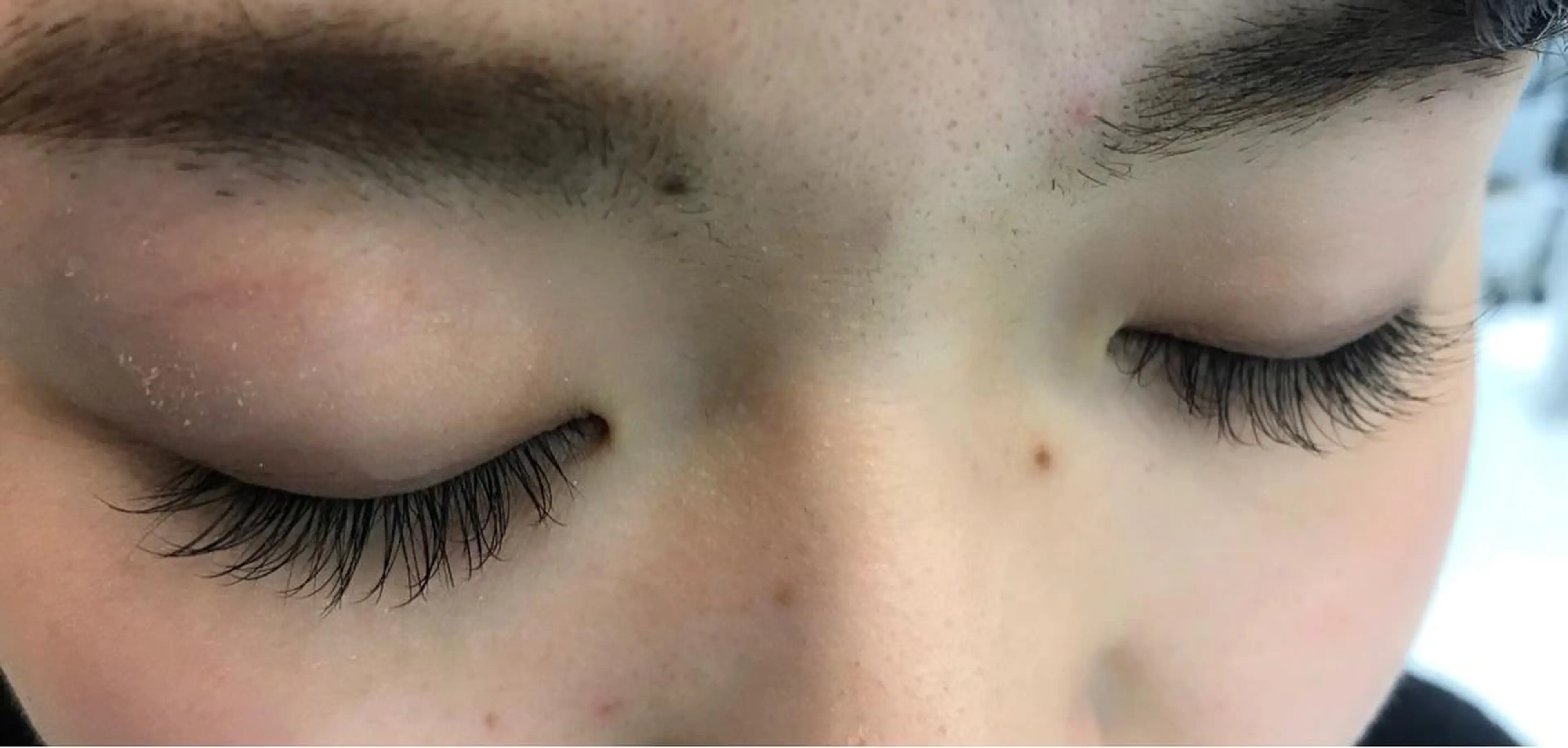 マツエク・マツパ 保子 祐里香のヘアスタイル