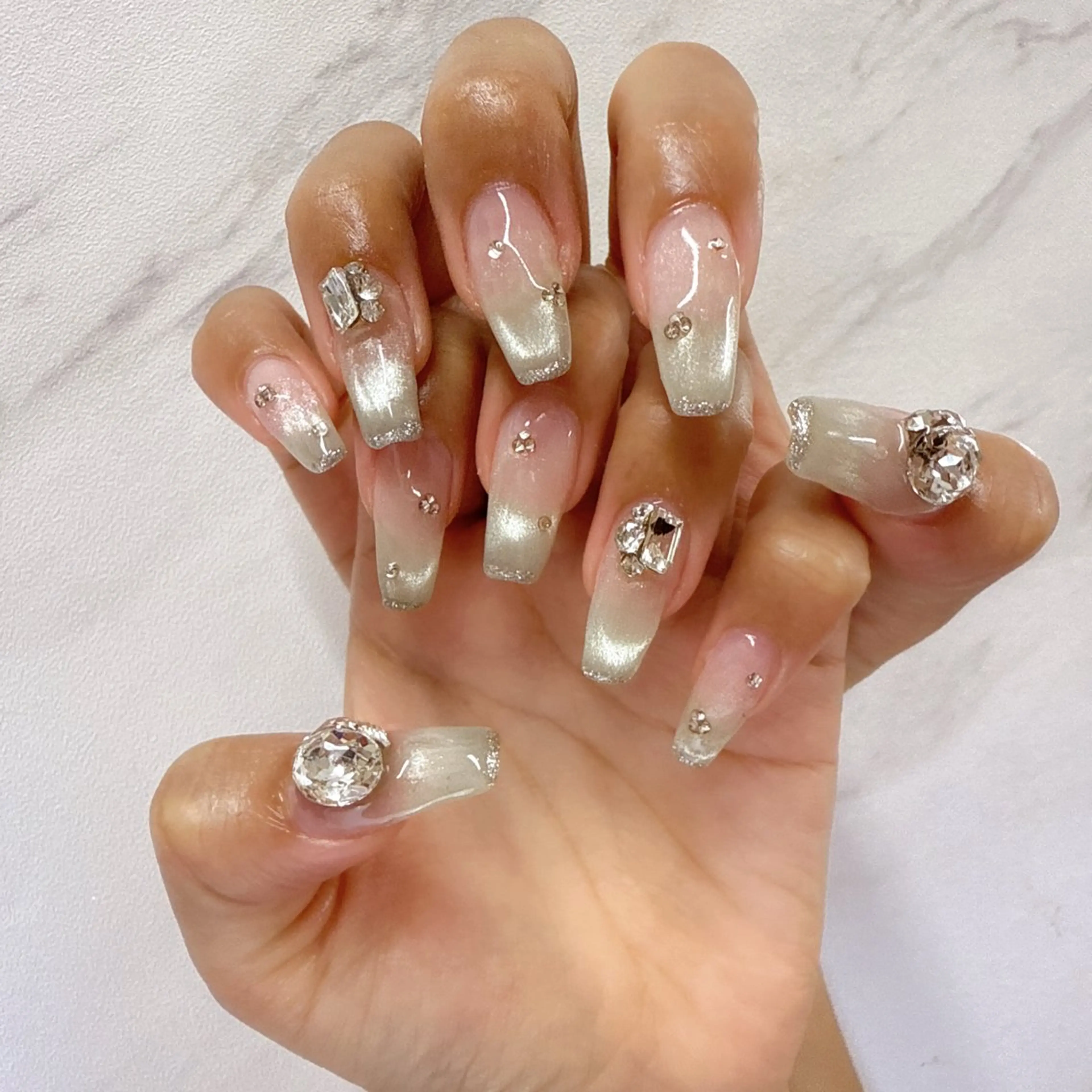 ネイル 💎Guarendo💎錦糸町店所属・✨アン ミユ✨のネイルデザイン