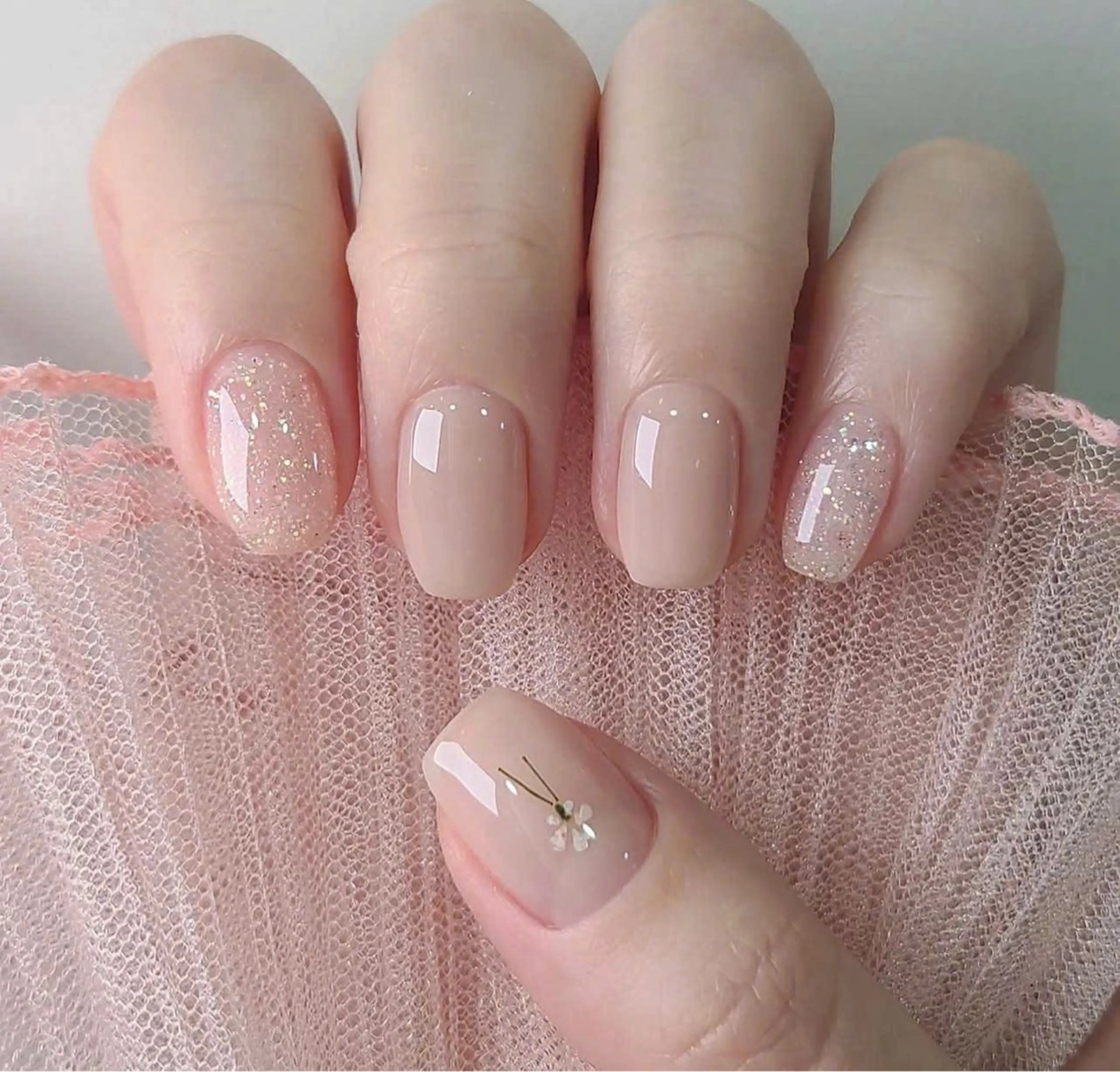ネイル ラメ(グリッター) オフィスネイル ハンドネイル Kaori Nailのネイルデザイン