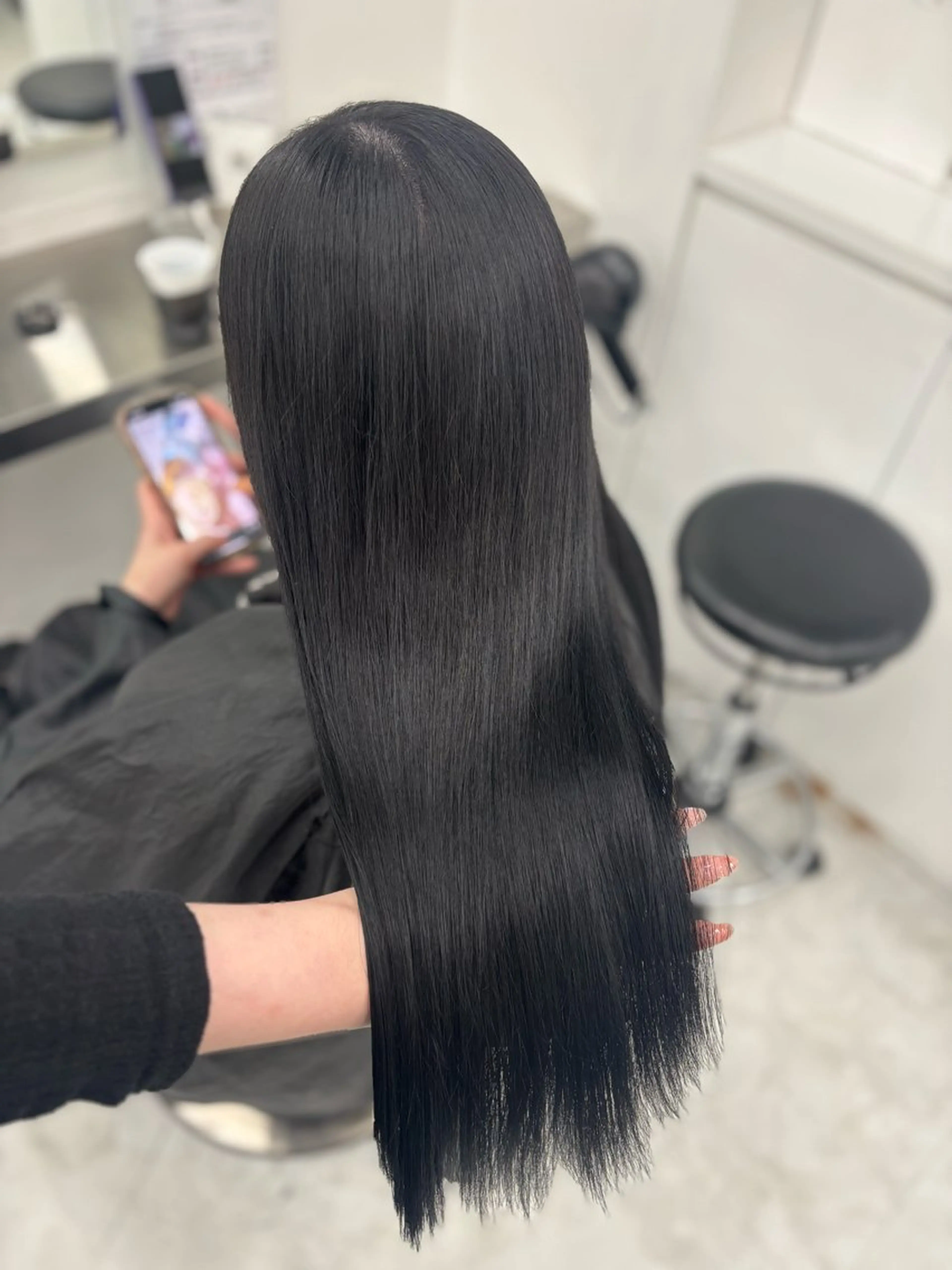 ロング カラー パーマ カット ヘアカラー 縮毛矯正 トリートメント 韓国風暗髪ヘア🤍 🫧MIREIのヘアスタイル