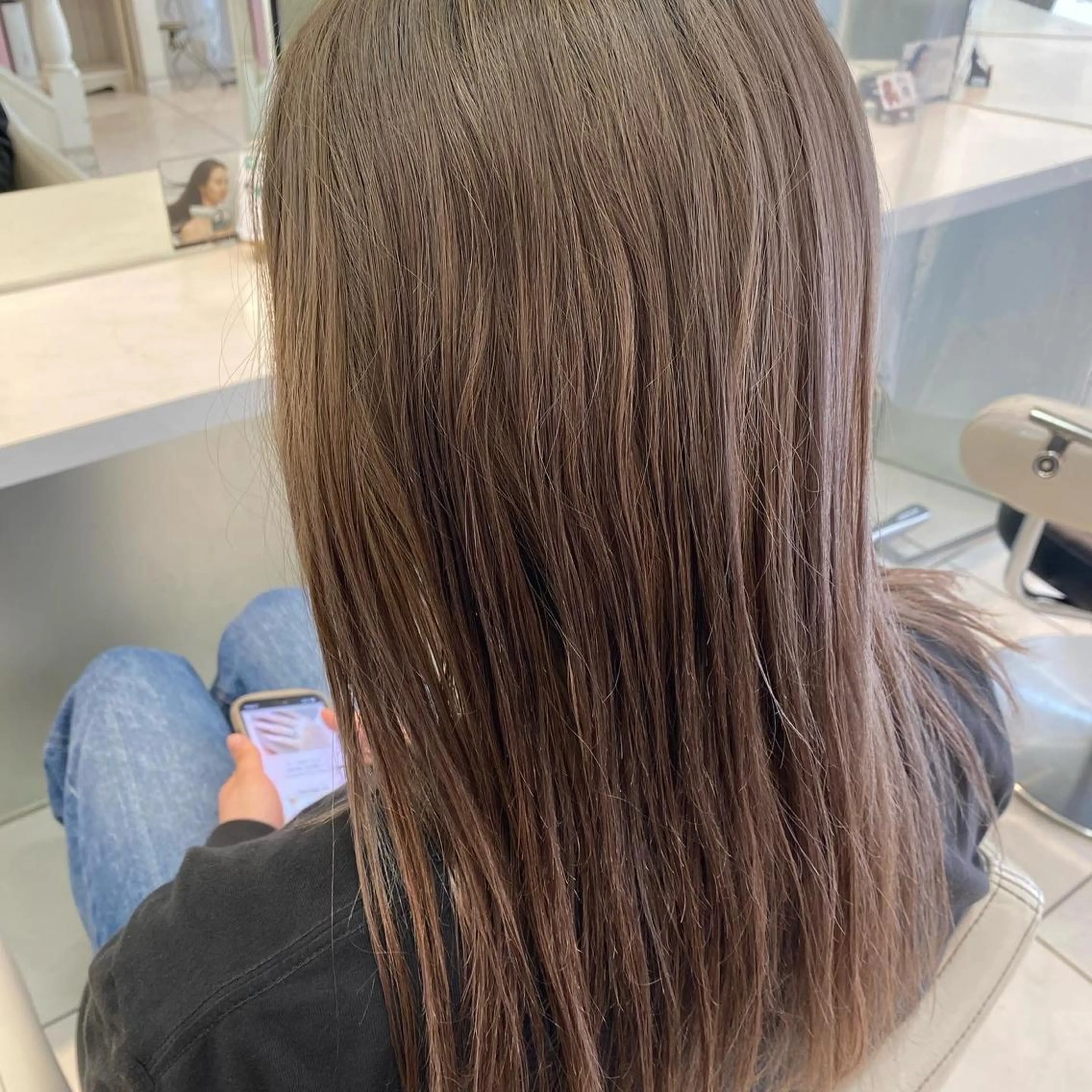 セミロング カット 縮毛矯正 💎髪質改善/縮毛矯 正特化💎鈴木一寿のヘアスタイル