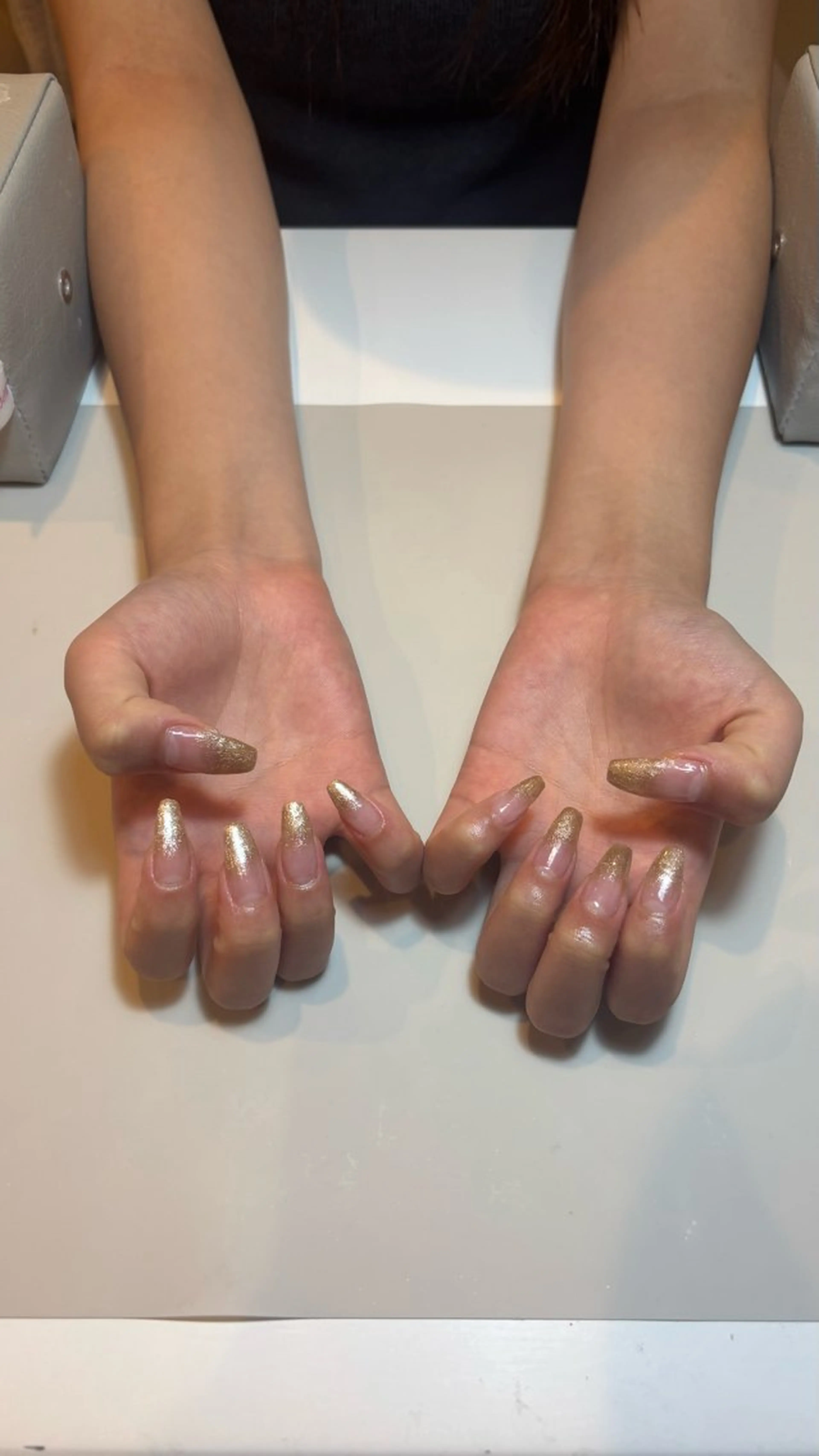 ネイル ゴールド ハンドネイル 🎀kotomi🎀 うねるま所属のネイルデザイン