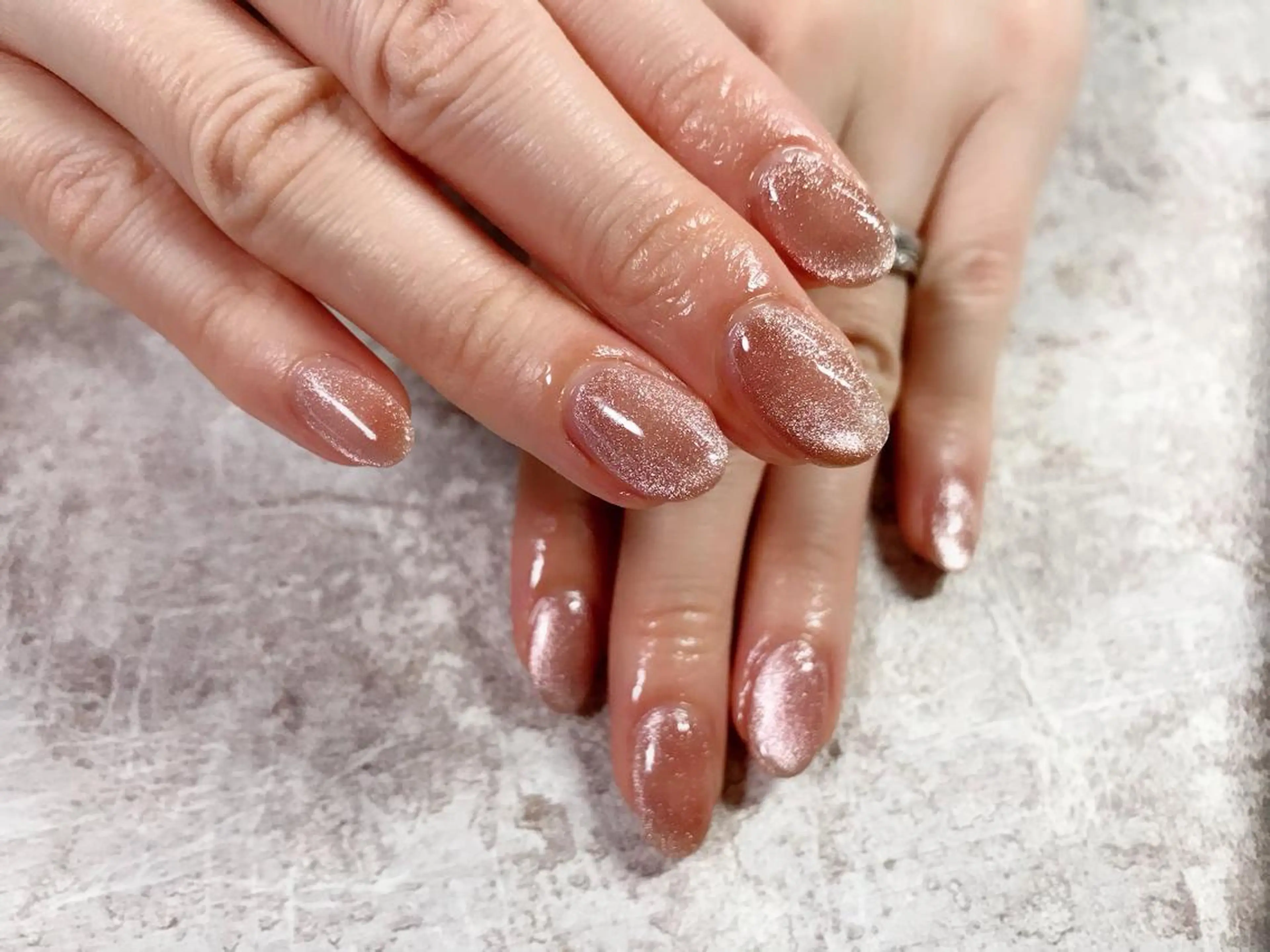 ネイル クリアネイル マグネットネイル ピンク ピンクベージュ kikinail 溝の口のネイルデザイン