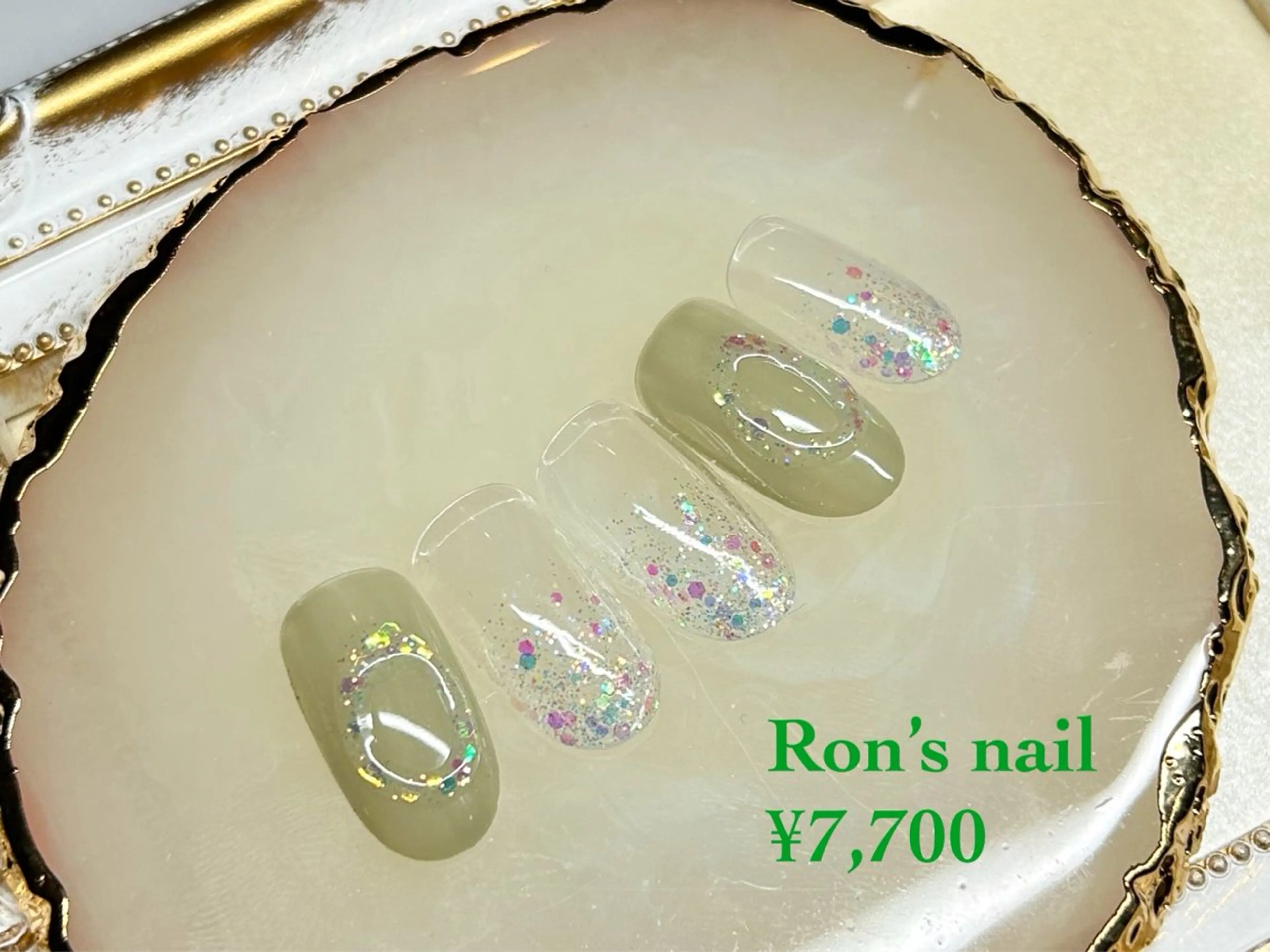 ネイル Ron's 成田のネイルデザイン