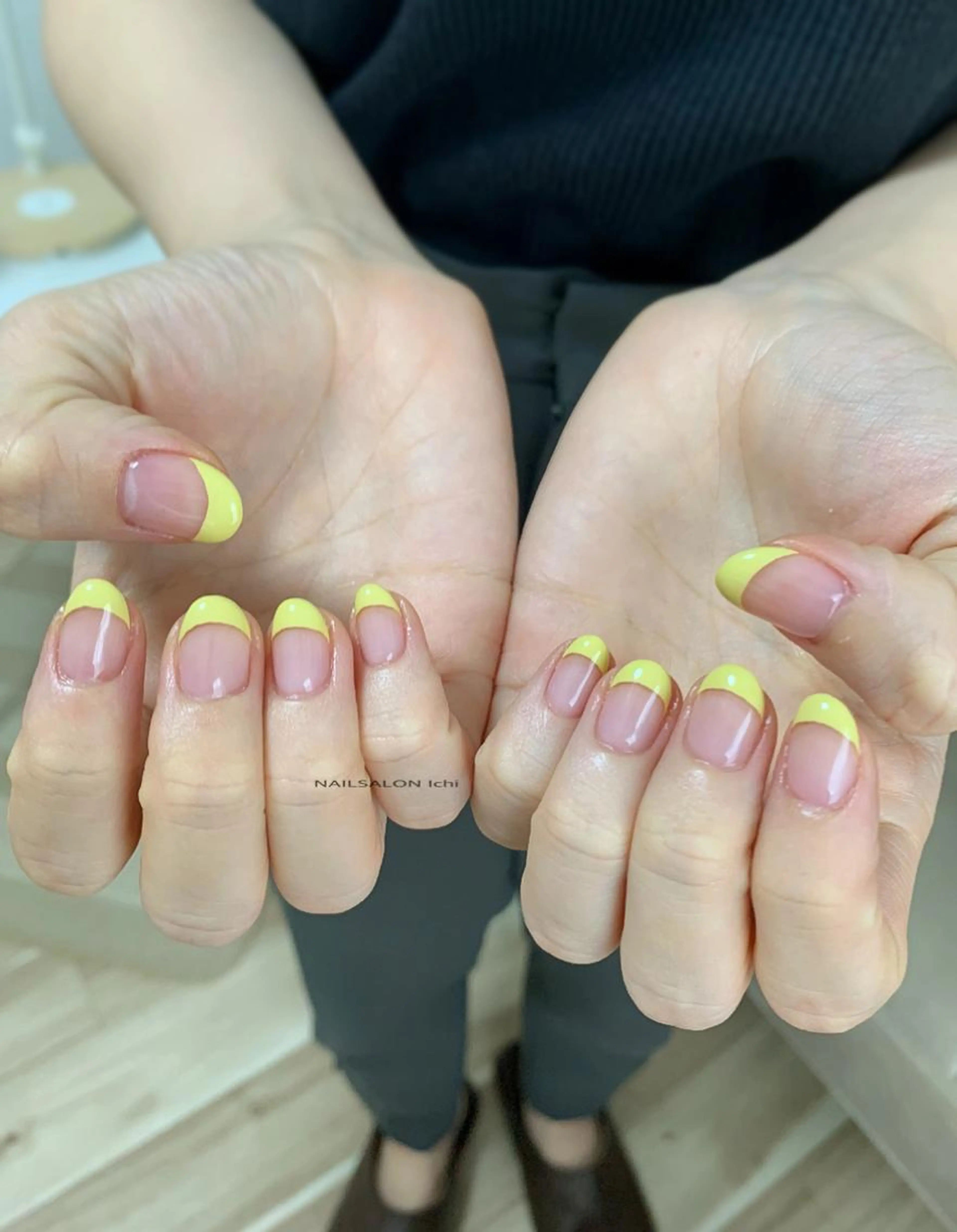 [HAND]【オフなし/自店オフ】　　　　　　　　　　　　〔パラジェルベース〕　　　　　　　　　　　フレンチネイル💅✨の写真