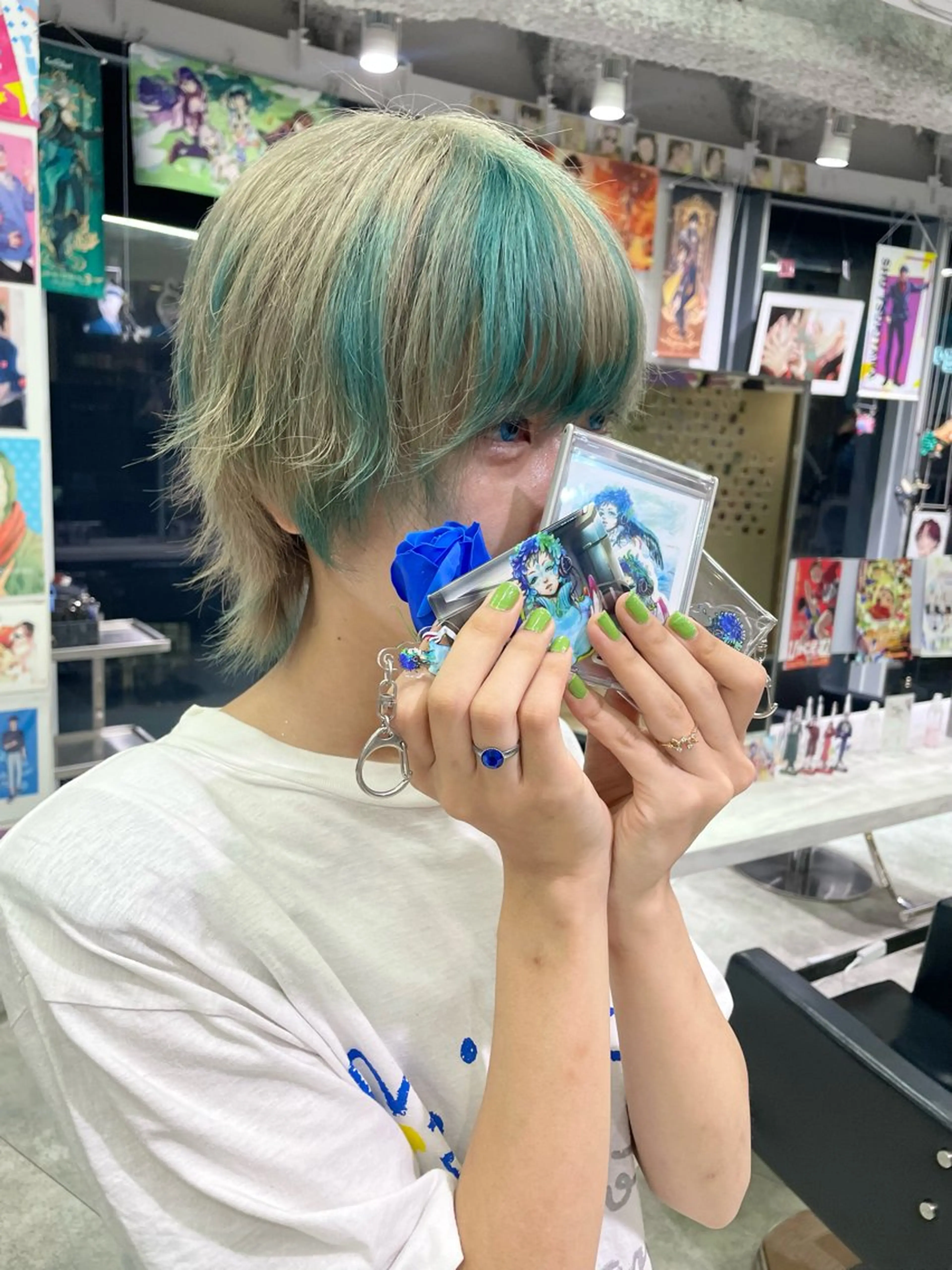 ショート カラー ベージュカラー ミント ミントグリーン ヘアカラー 🍭ハイトーン/ デザインカラー🦄のヘアスタイル