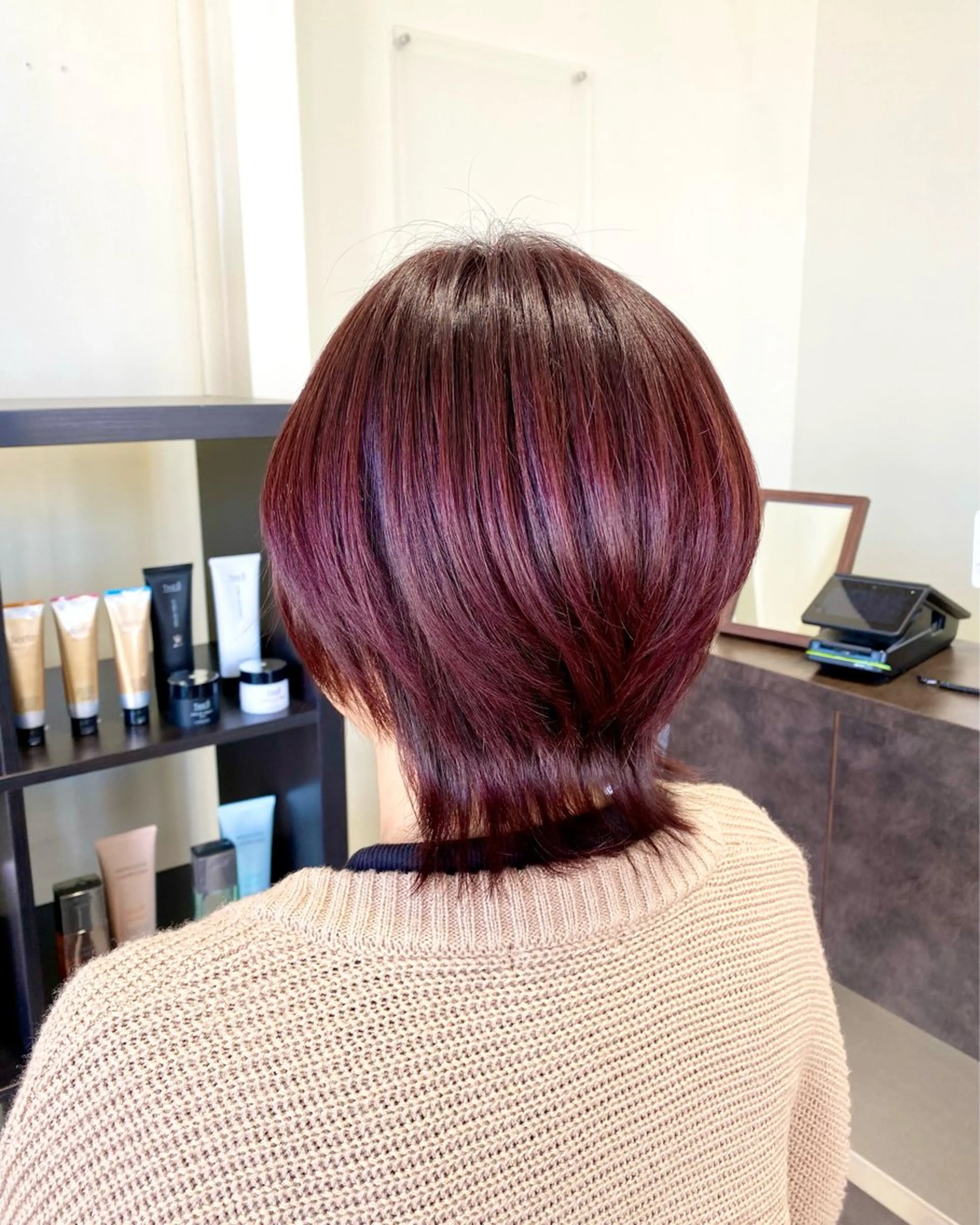 ショート カラー 太田 未来のヘアスタイル