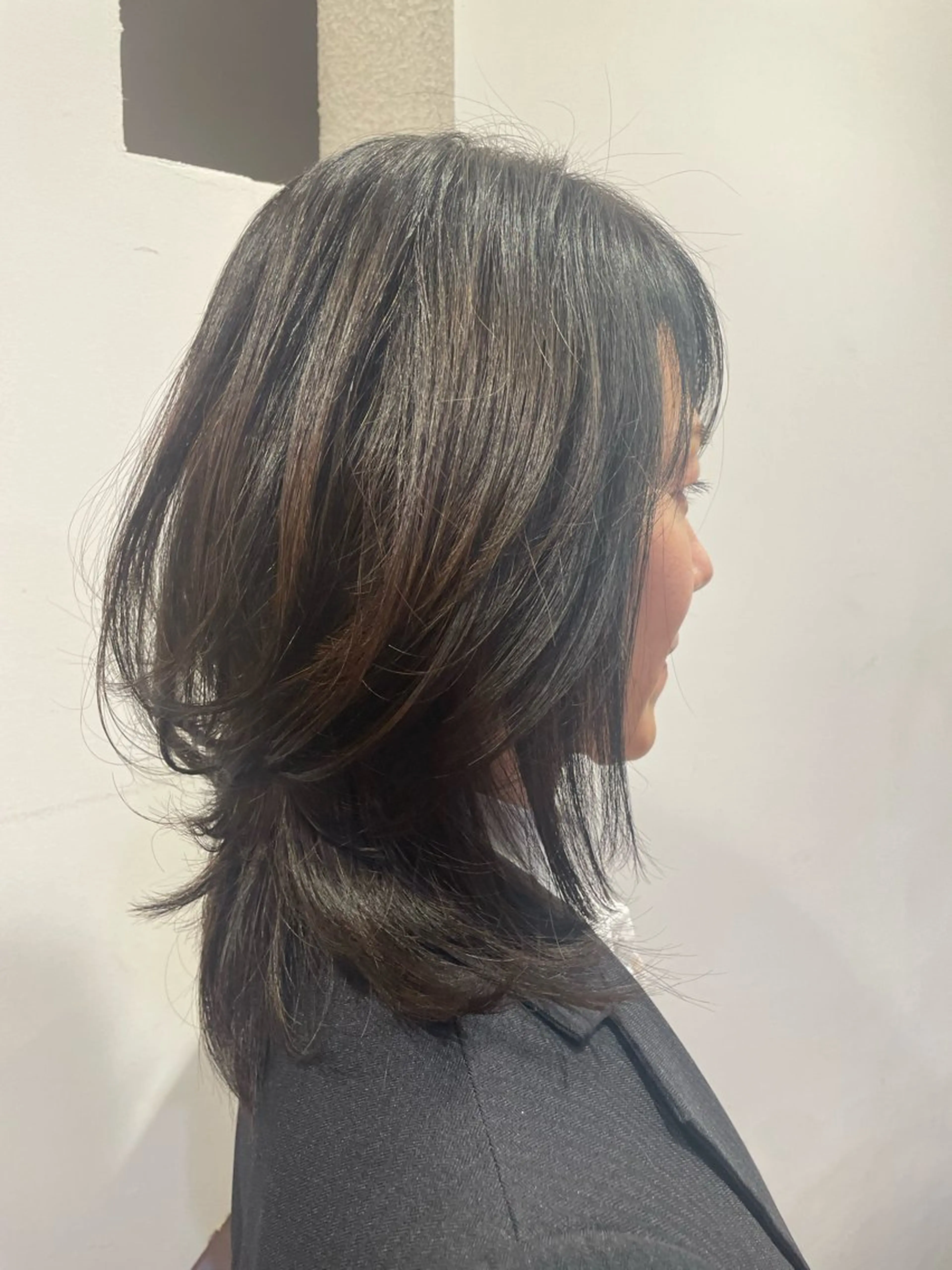 ロング レイヤーカット 坂元 心愛のヘアスタイル