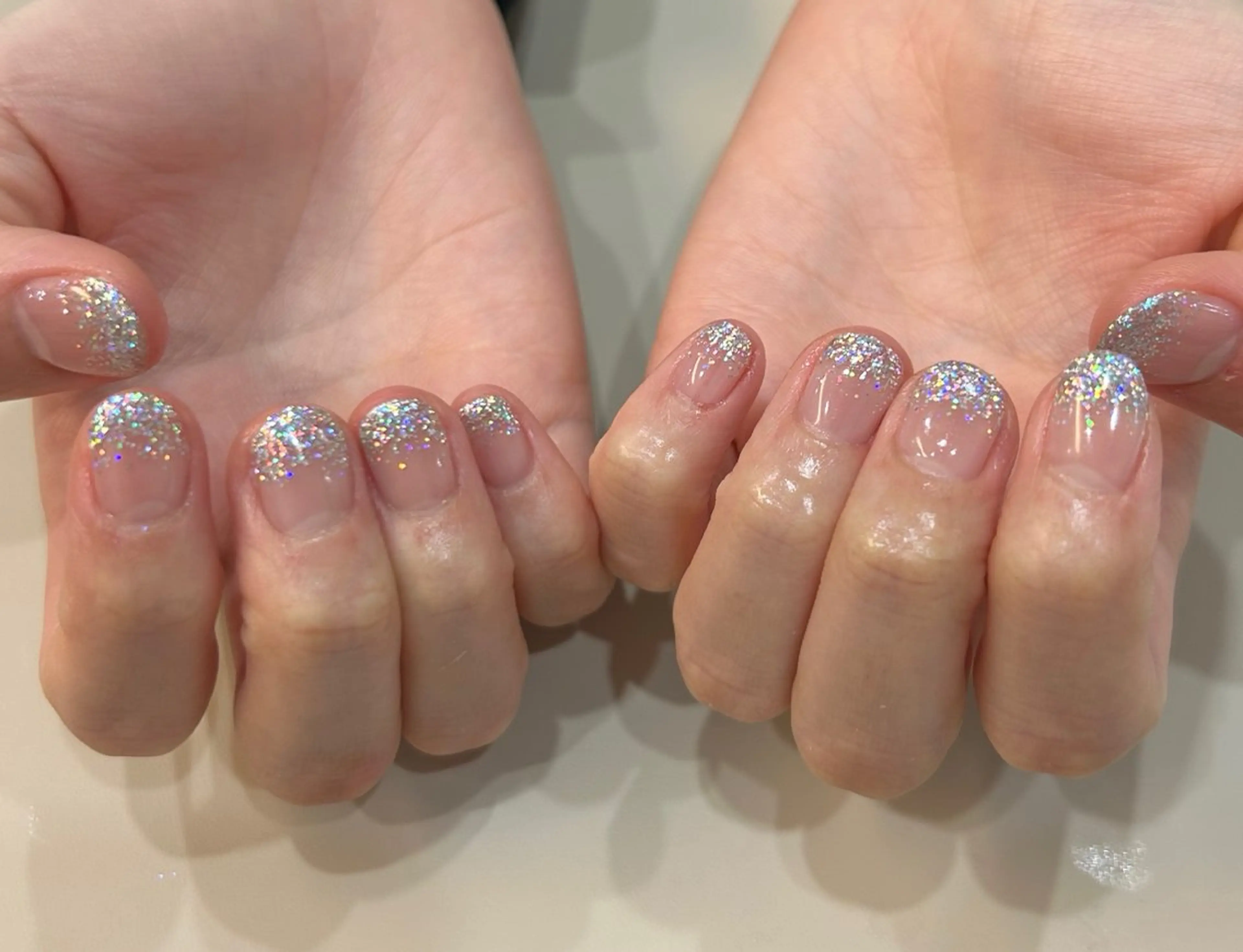 ネイル gratify心斎橋 松本のネイルデザイン