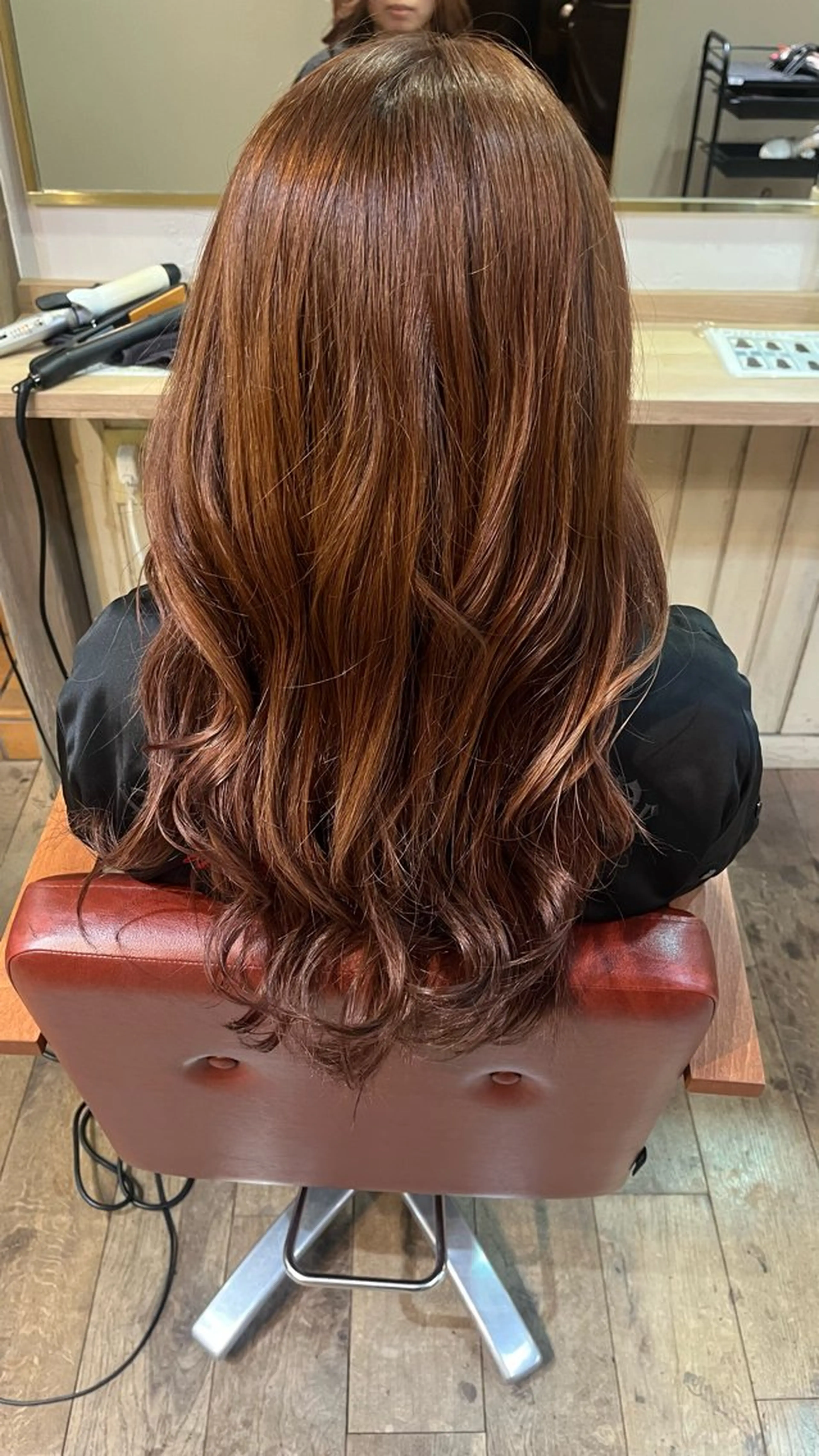 カラー ブラウンカラー ピンクカラー ヘアカラー 黒滝 真歩のヘアスタイル