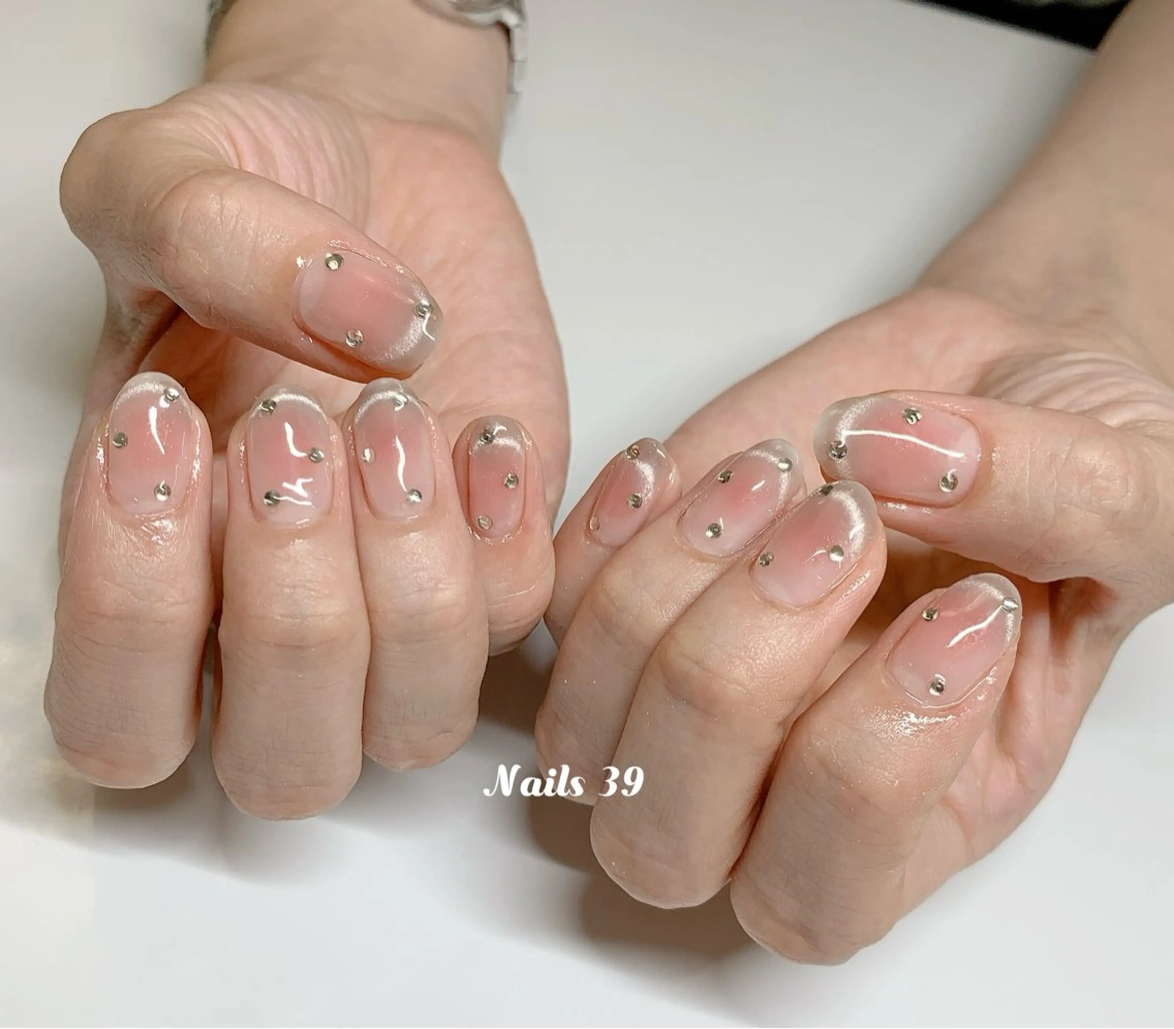 ネイル ハンドネイル ハンドケア Nails 39のネイルデザイン