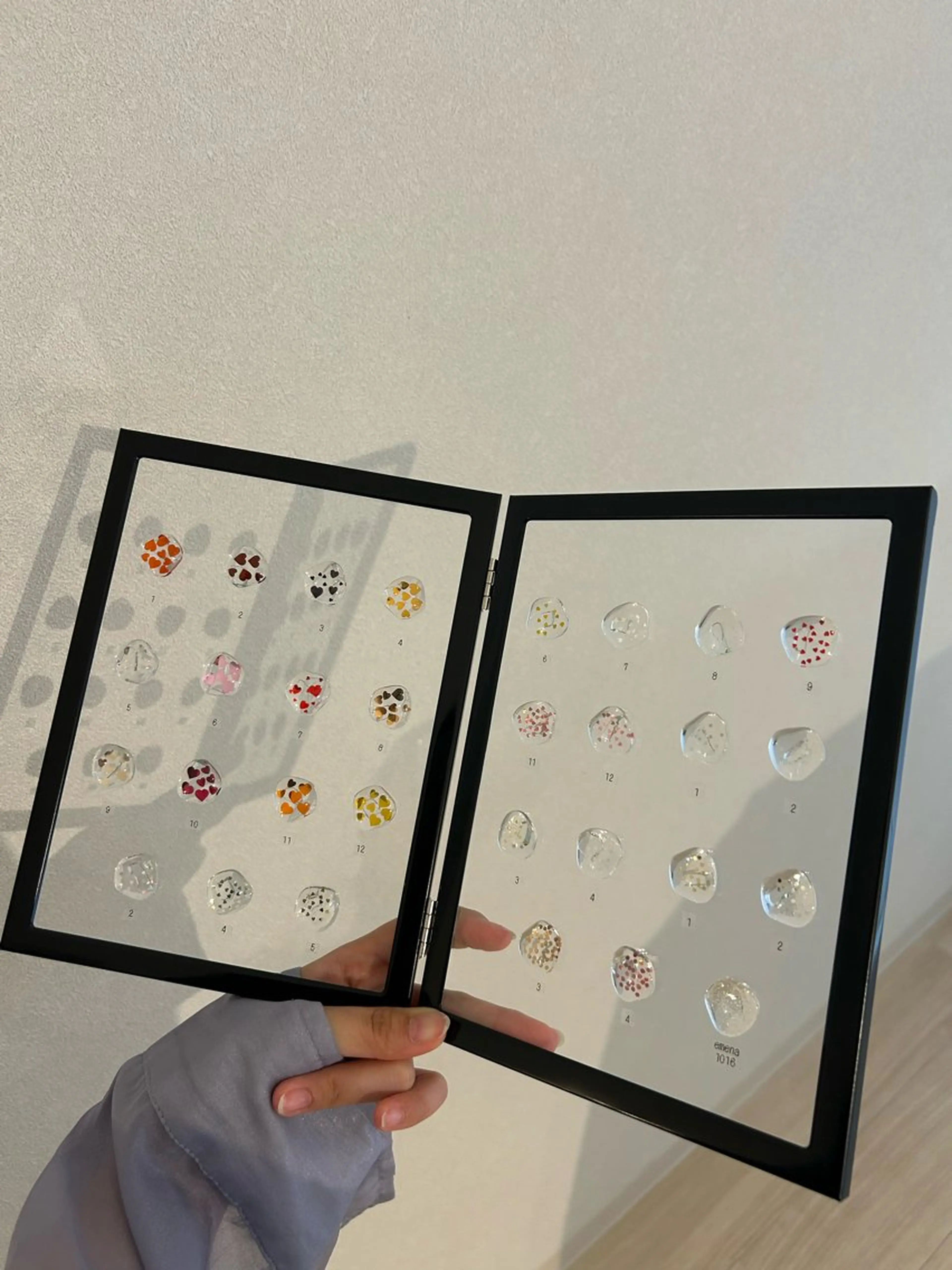 ネイル キラキラネイル ワンカラーネイル karen プライベートサロンのネイルデザイン