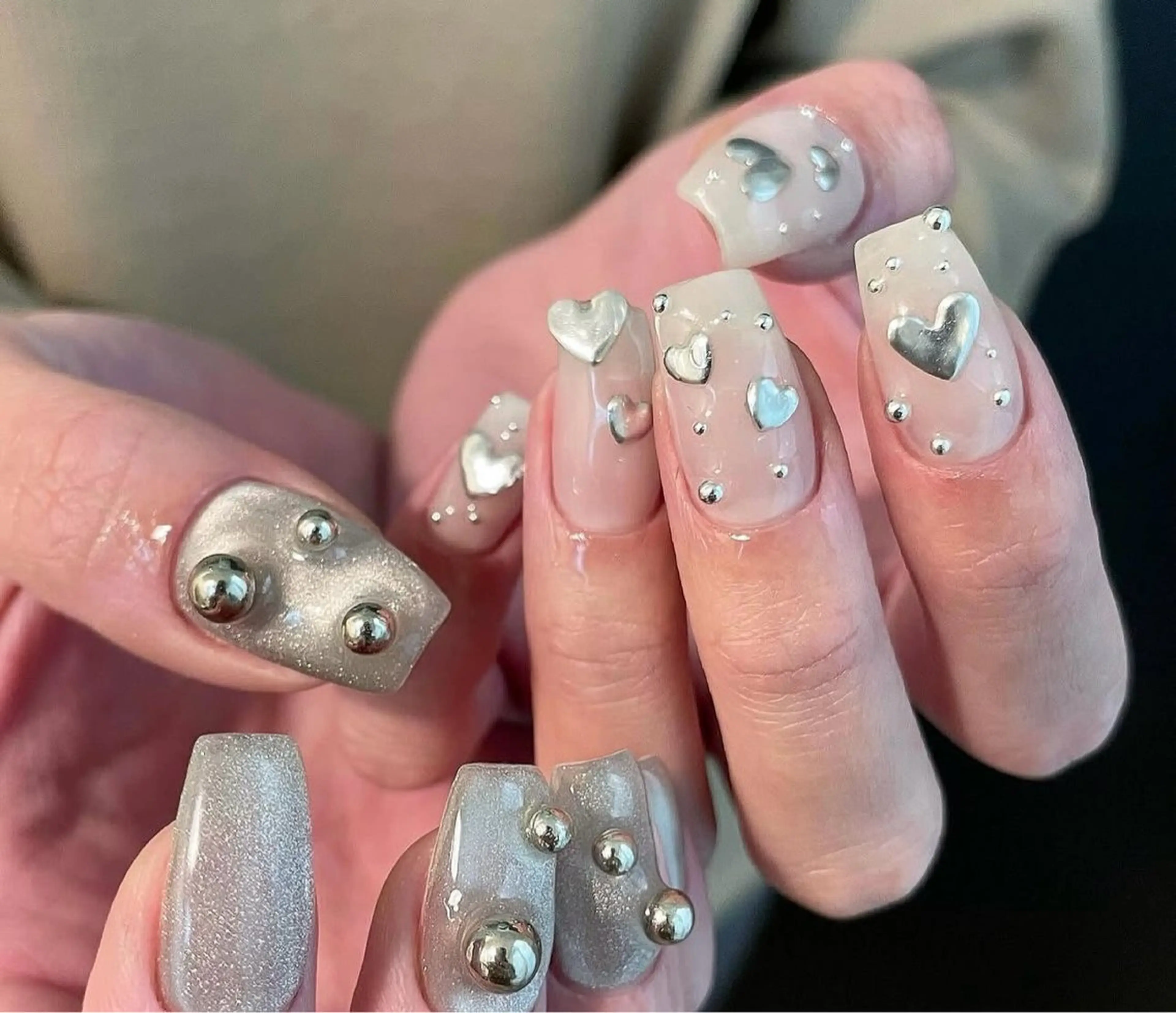 ネイル アートネイル オーロラネイル チークネイル フレンチネイル ガラスフレンチ ハンドネイル 🎀セ リ🎀のネイルデザイン