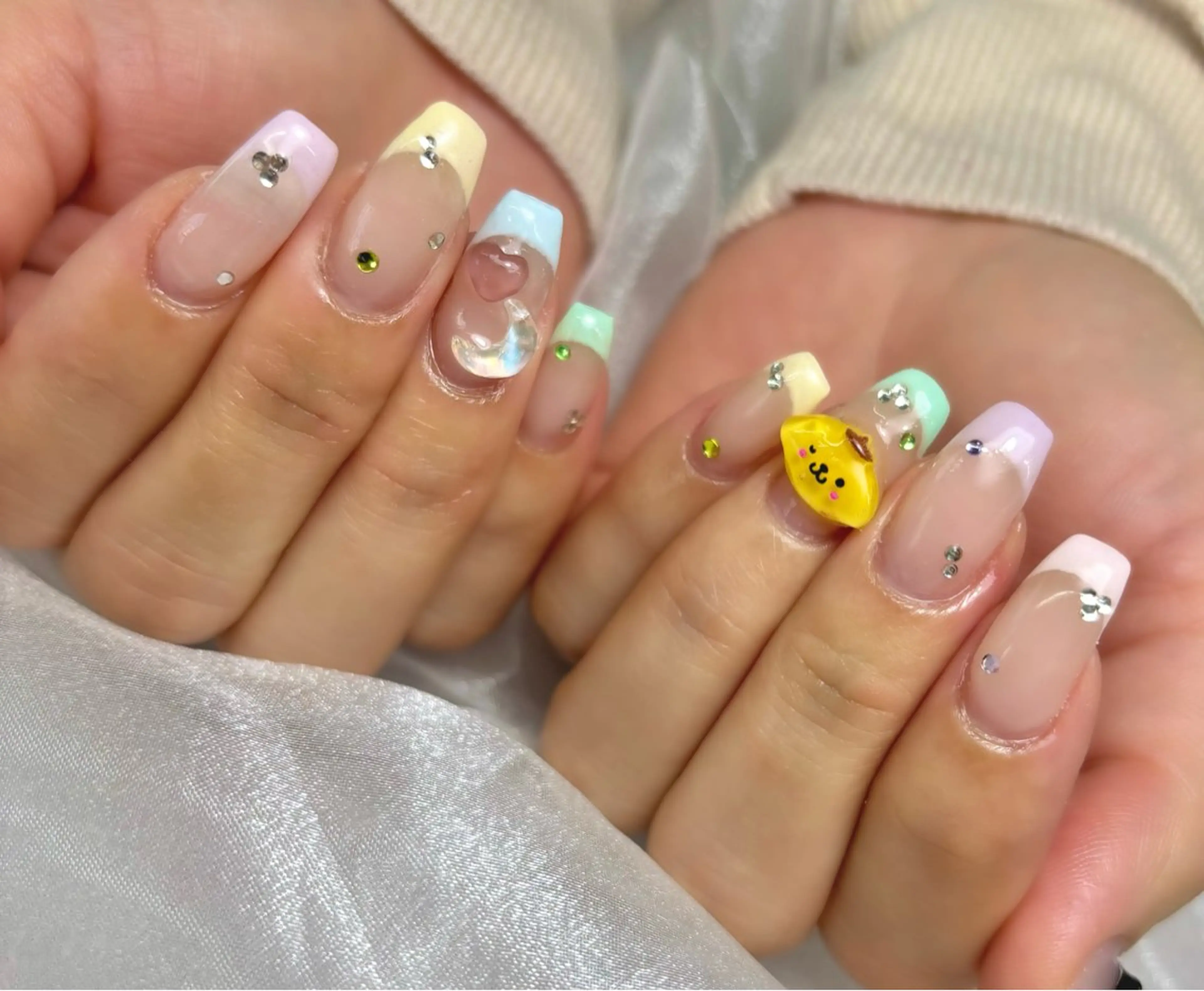 ネイル Ema Nail所属・HASHIMOTO NAMIのネイルデザイン