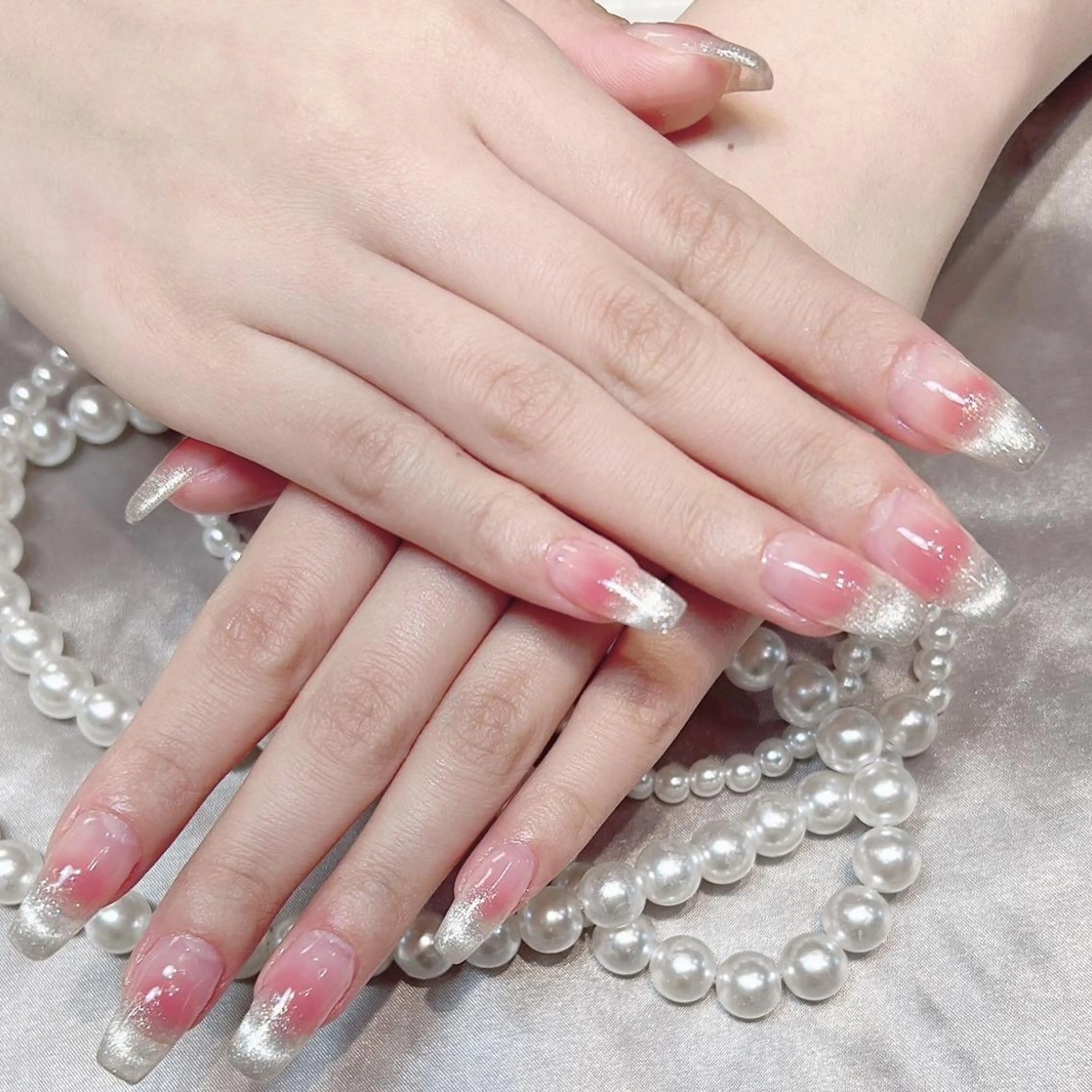 ネイル RAFFINE 月🦋🩵のネイルデザイン