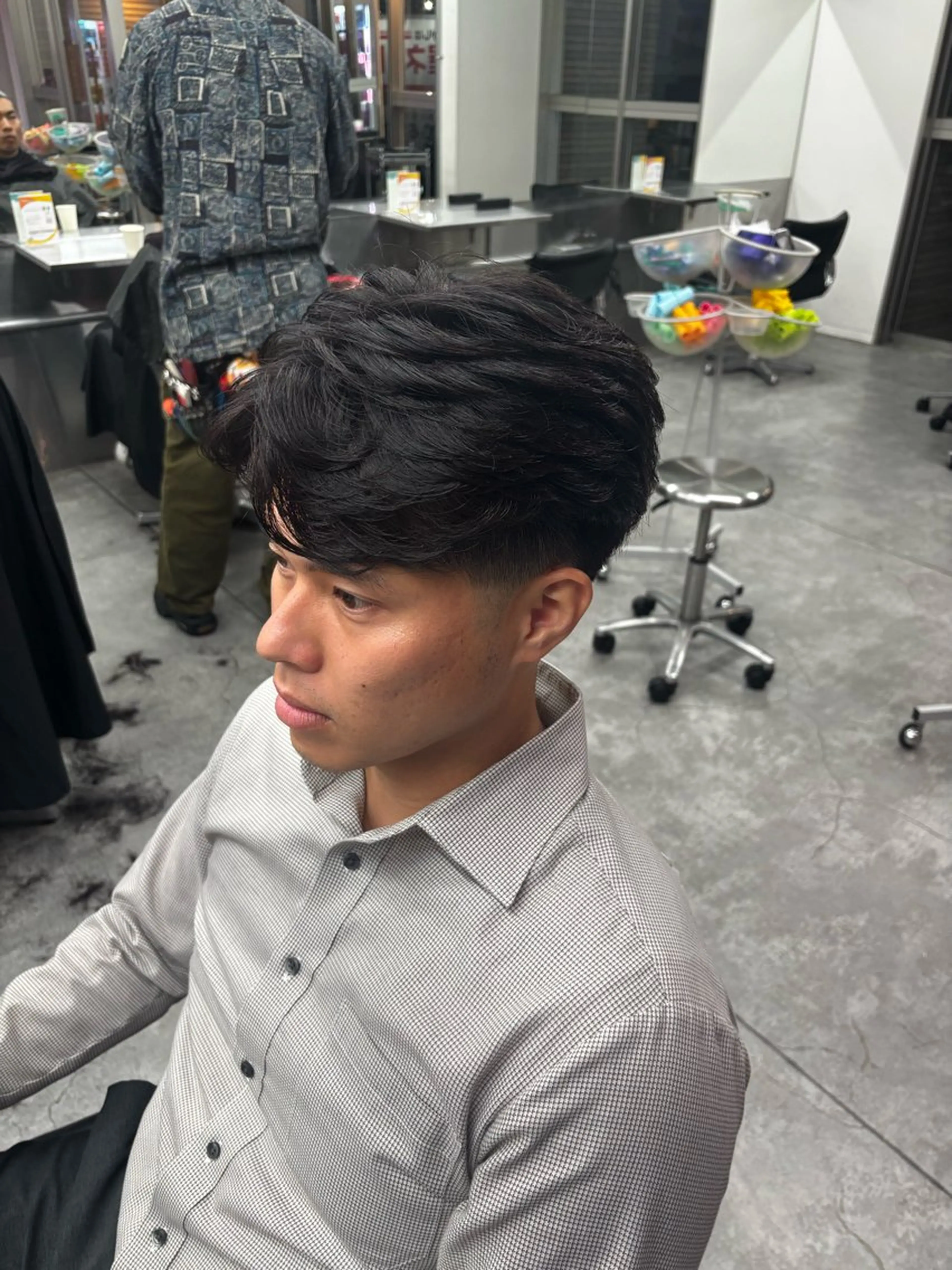 パーマ メンズ メンズ特化✨️ 韓国風パーマ🔥一八のヘアスタイル