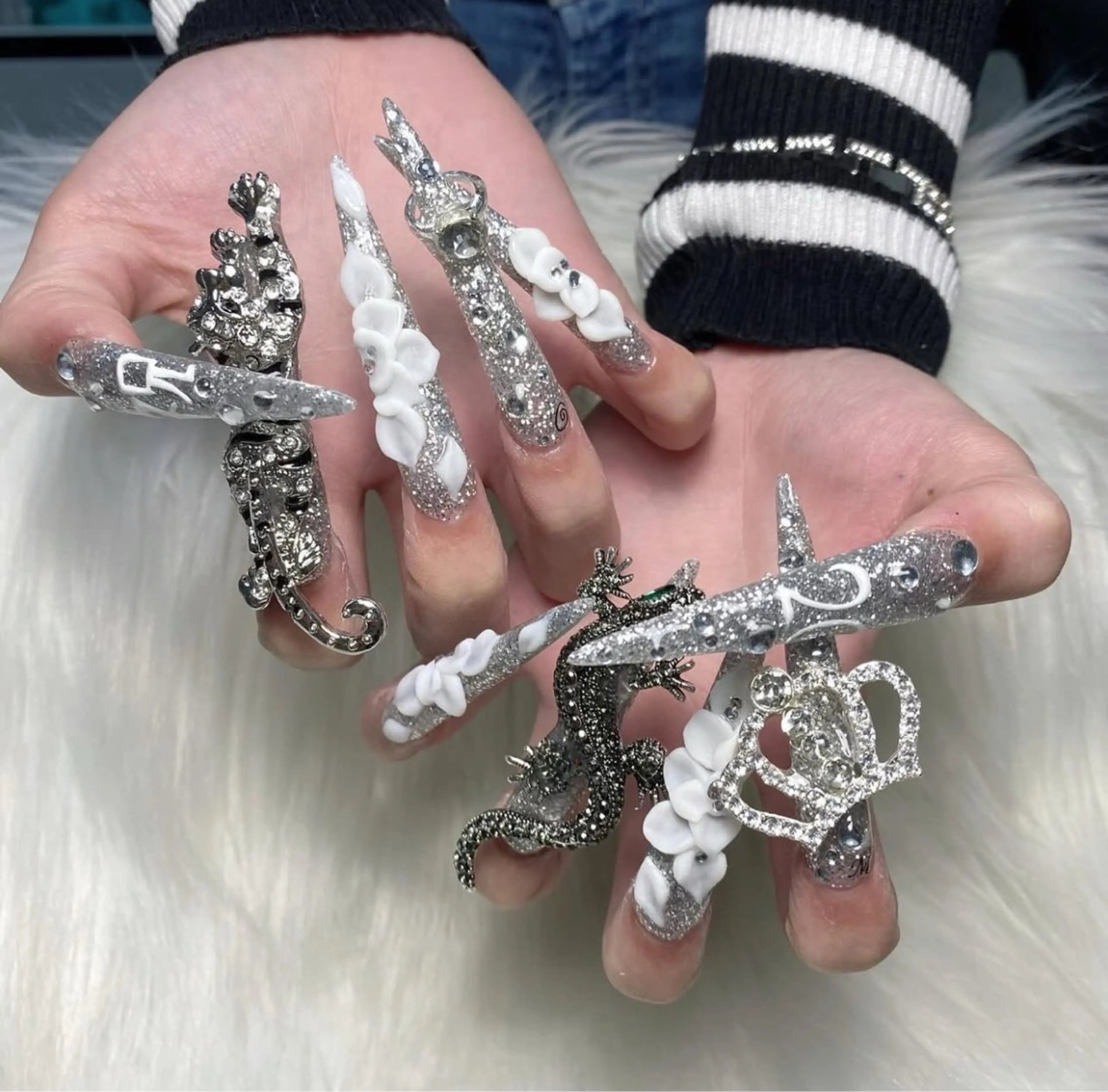 ネイル スカルプ💅🏻 /ホワイトニングのネイルデザイン