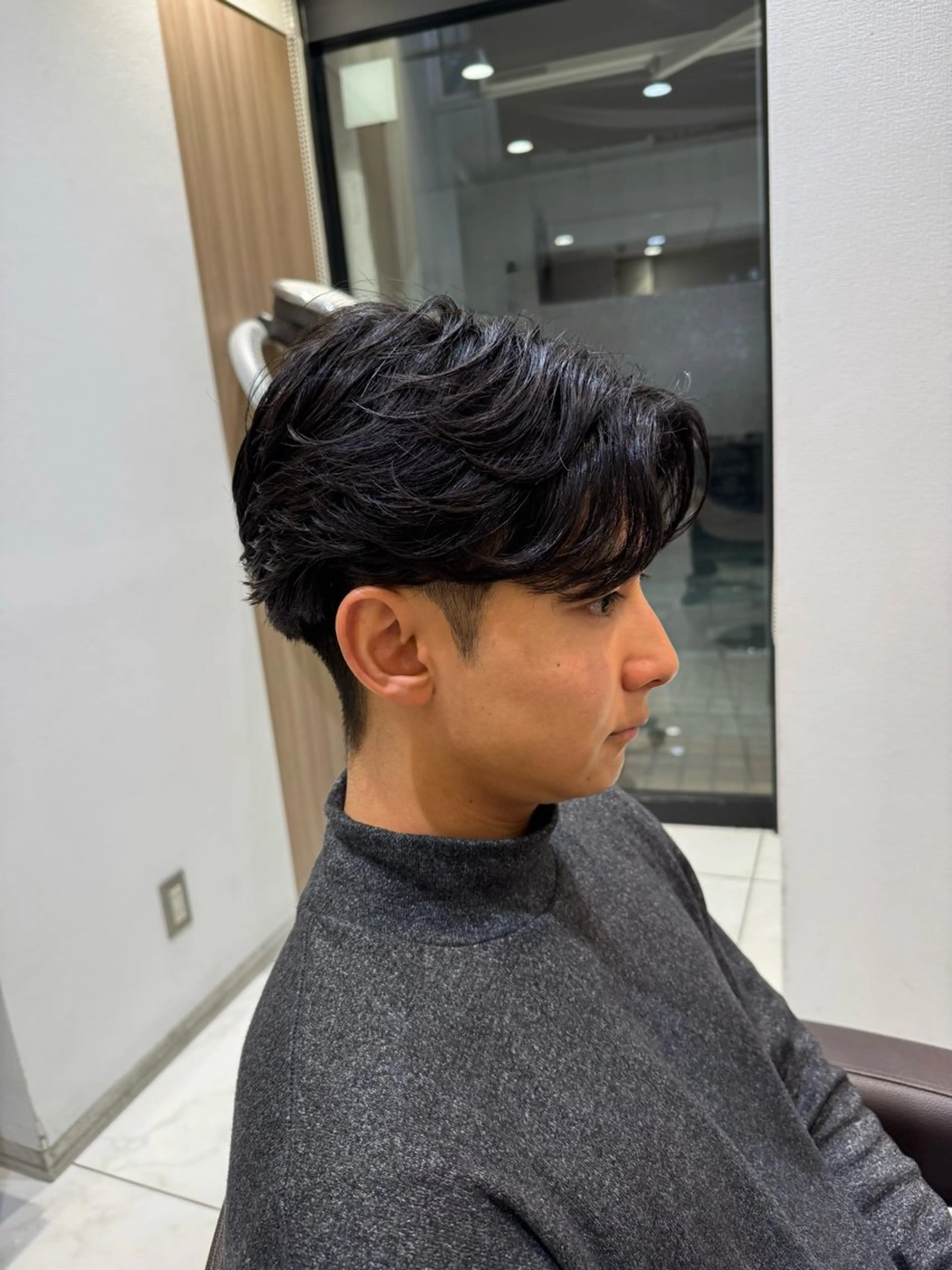 メンズ フェザーパーマ メンズパーマ カット パーマ メンズ特化💎/ 韓国風🇰🇷なぎとのヘアスタイル