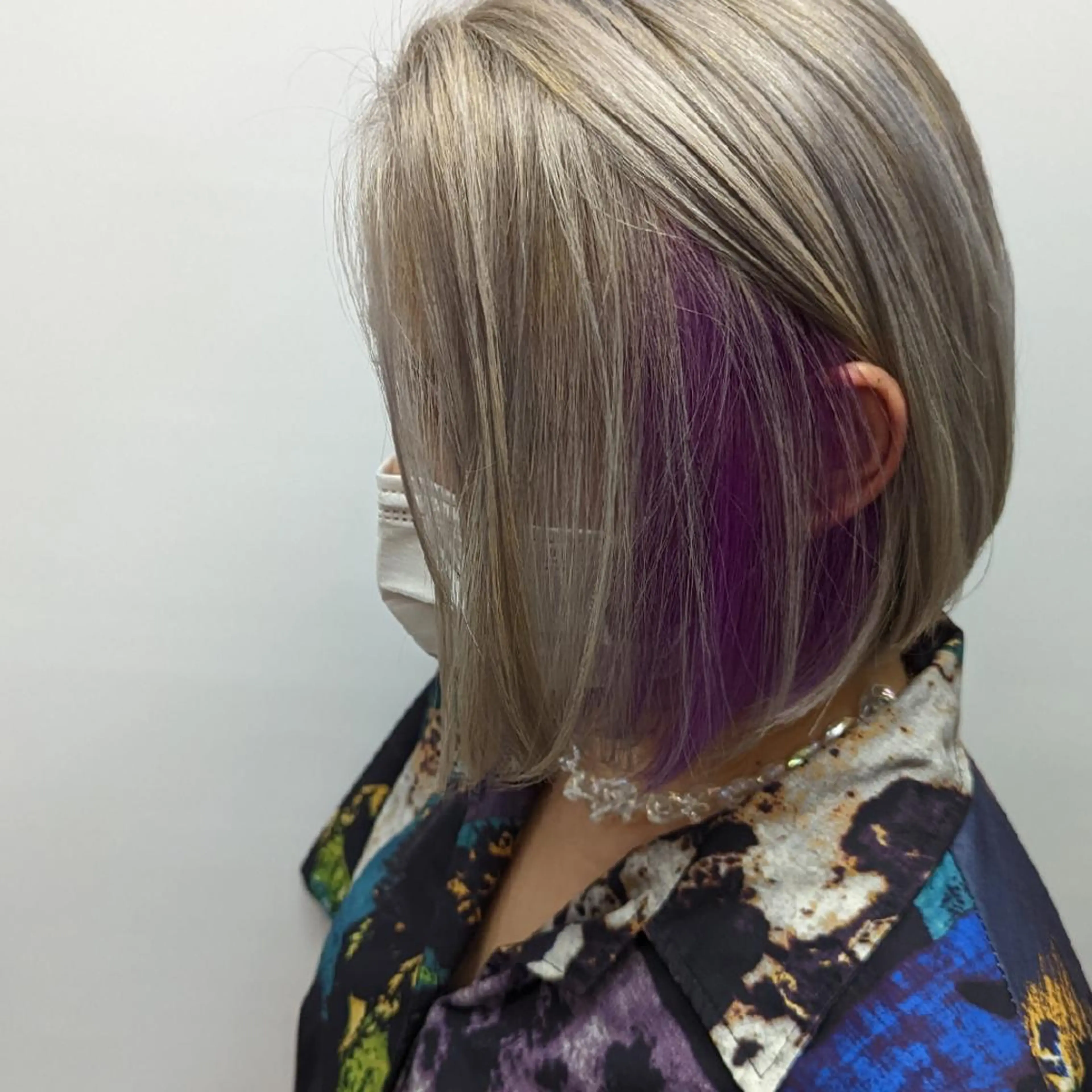 ミディアム カラー パープルカラー シルバー ボブ カット ヘアカラー トリートメント fuwat所属・秋葉原でカラーする なら🐉ちぇーたんのヘアスタイル