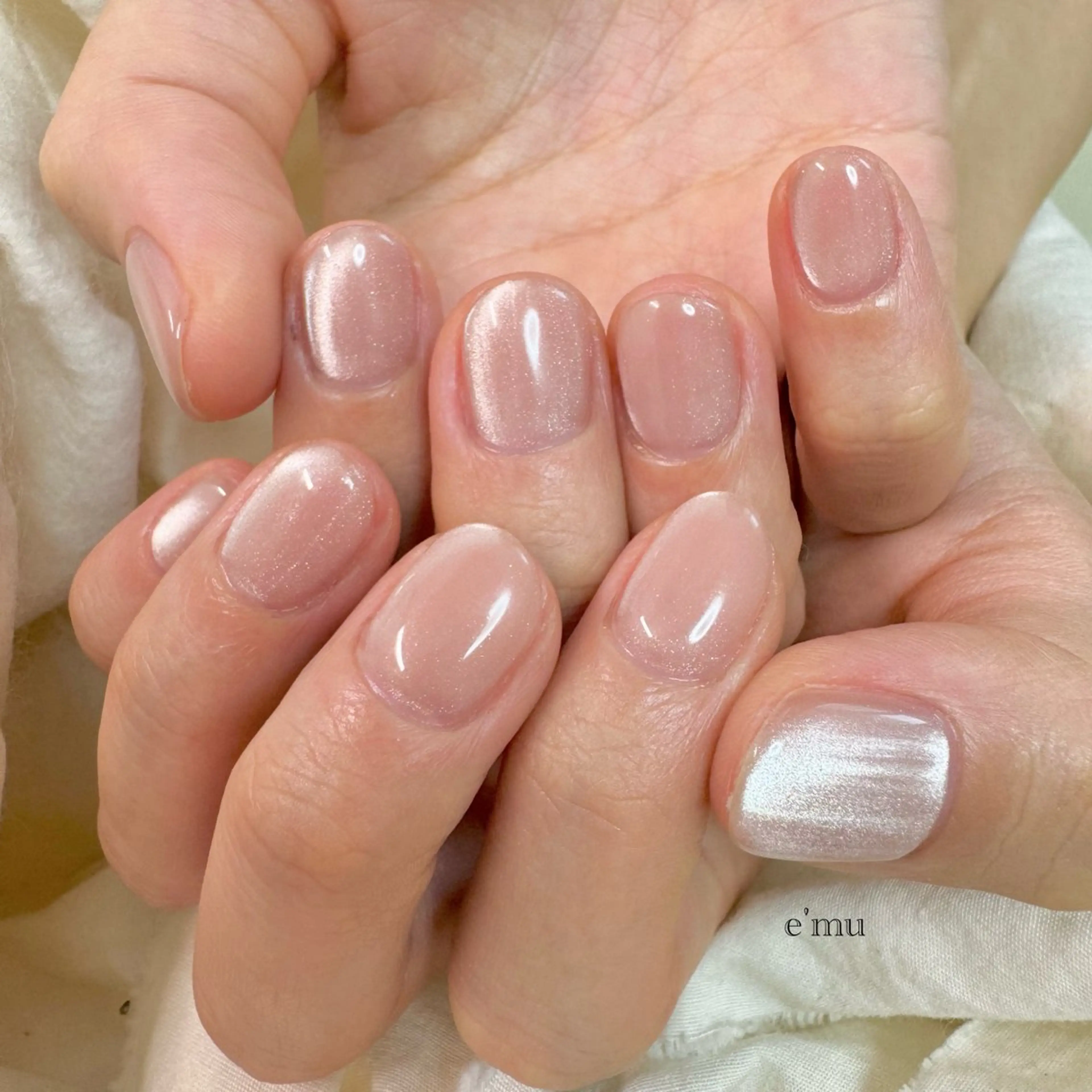 ネイル マグネットネイル ハンドネイル nail salon e'mu💐のネイルデザイン