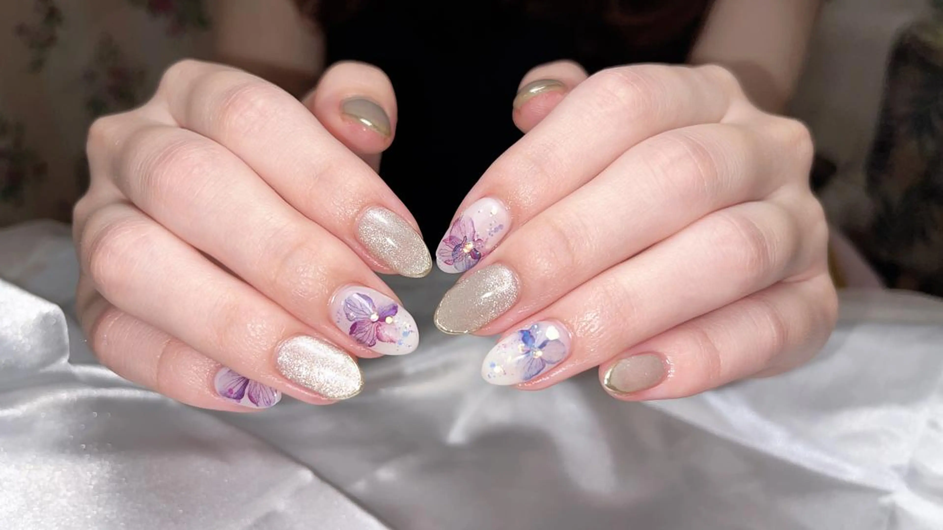 ネイル ewt miniのマツエク・マツパデザイン