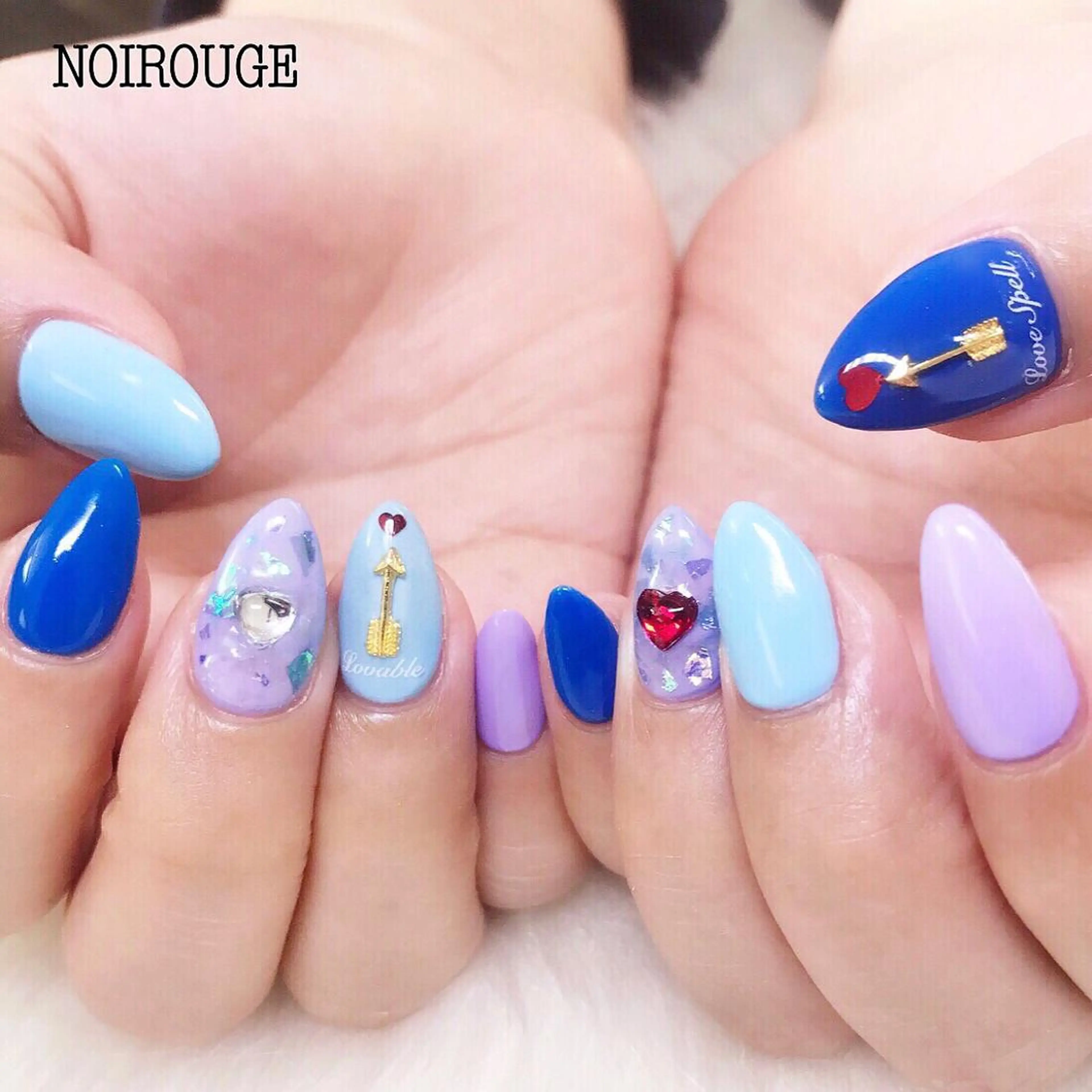 ネイル NOIROUGE所属・NOI ROUGEのネイルデザイン