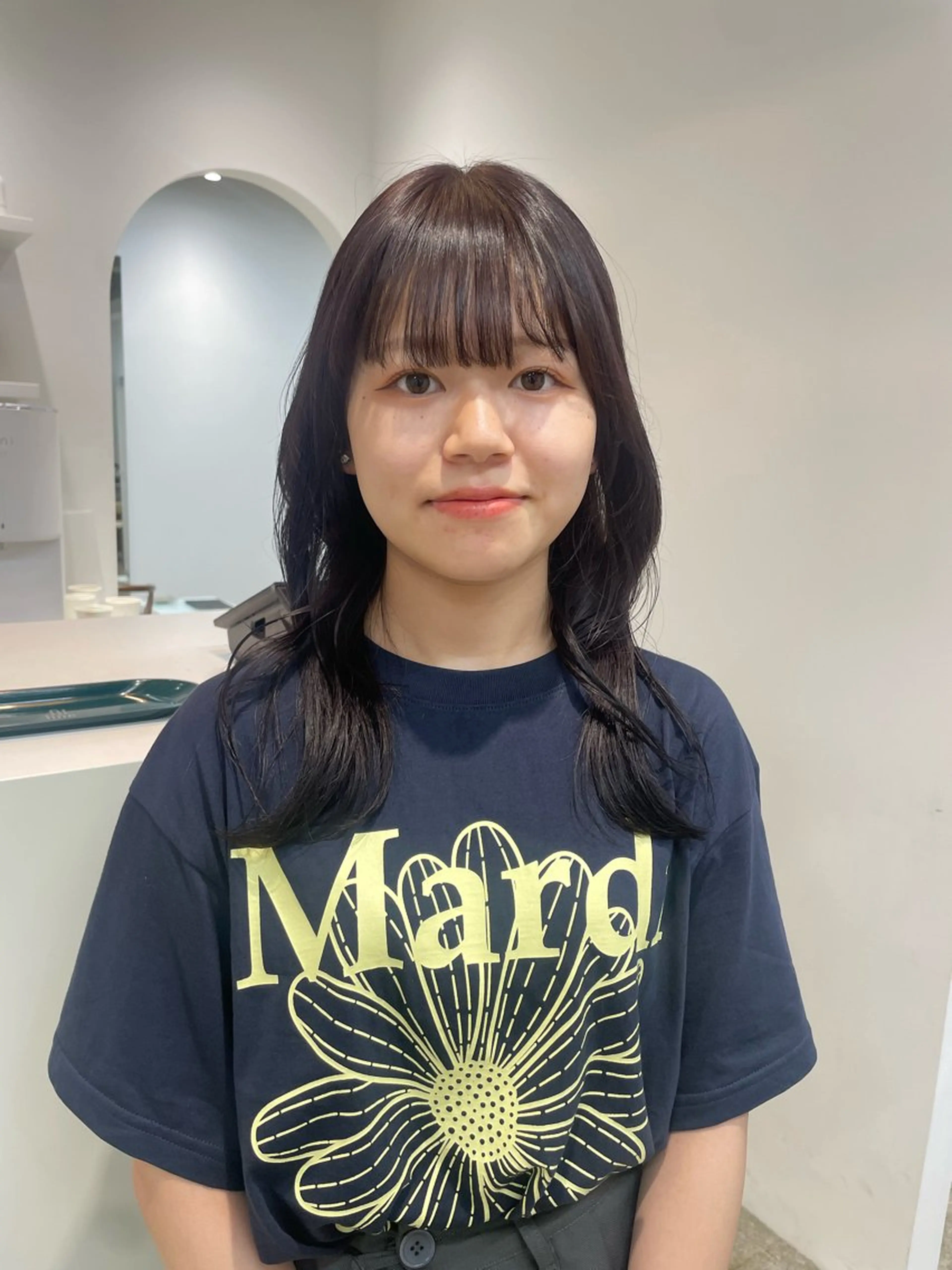 ミディアム カット ヘアカラー トリートメント 𝘚𝘶𝘻𝘶 𓂃𓈒𓏸のヘアスタイル