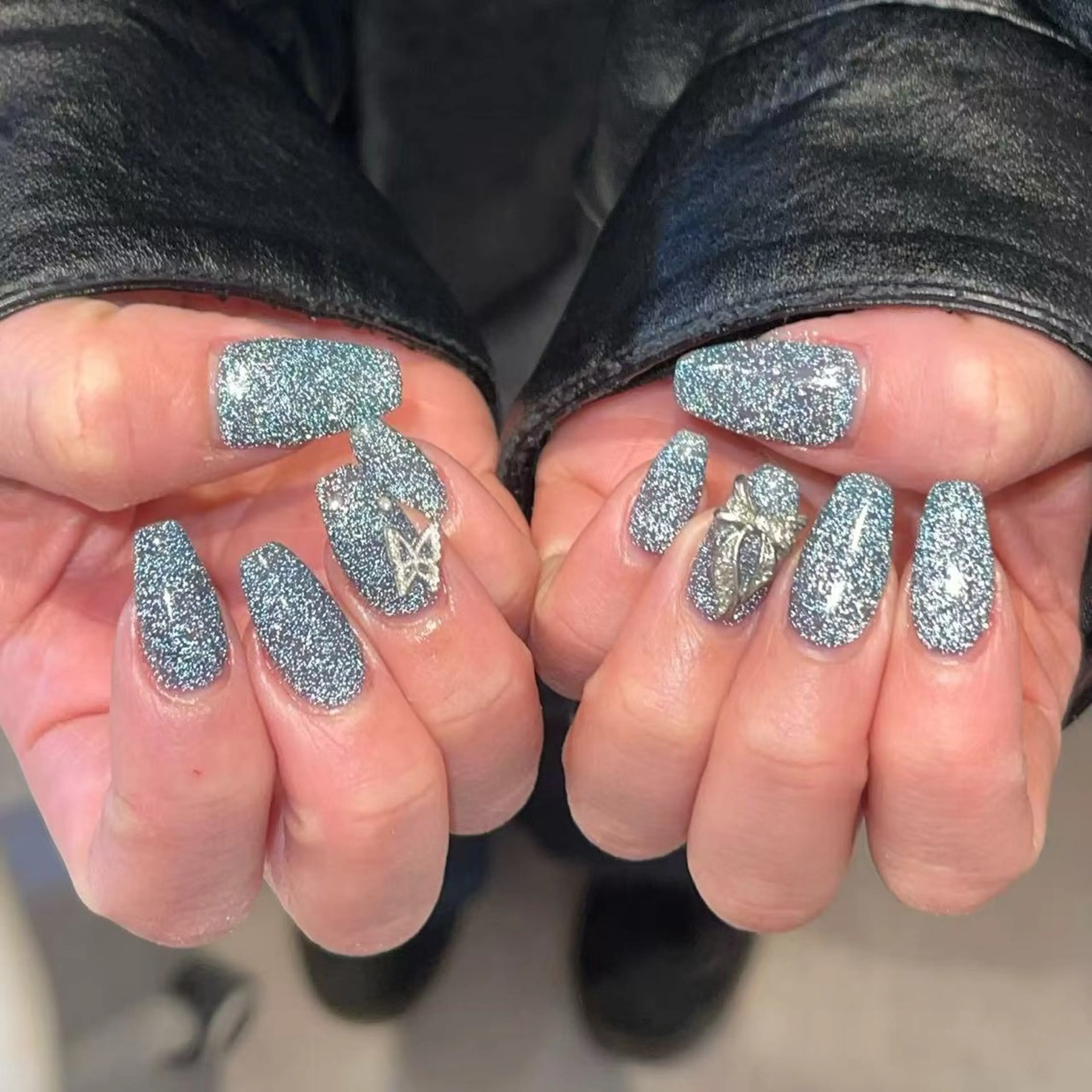 ネイル 🎀erika 長さだし💗モチ最高のネイルデザイン