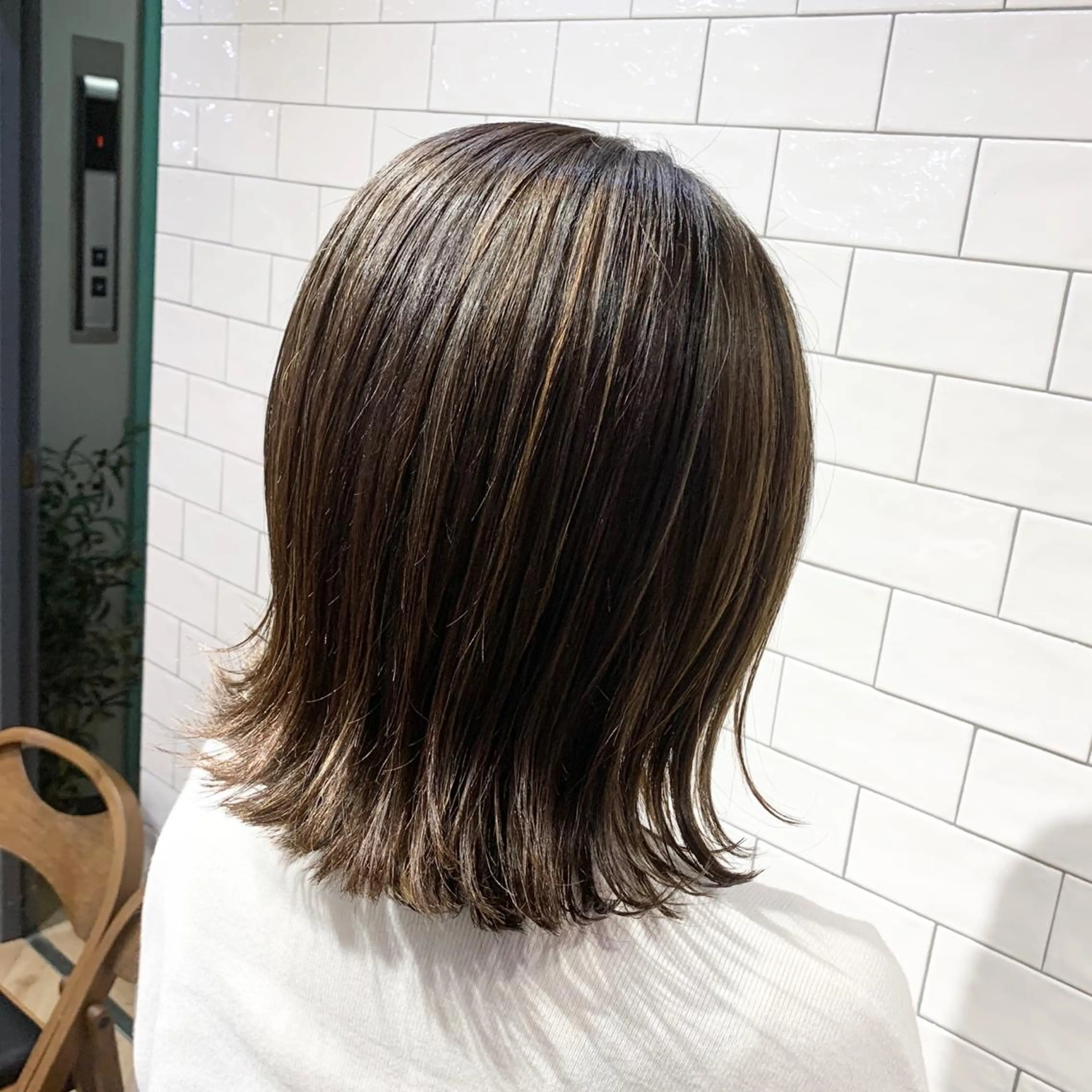 ミディアム カラー ハイライトカラー ハイライト トリートメント 原山 直人のヘアスタイル